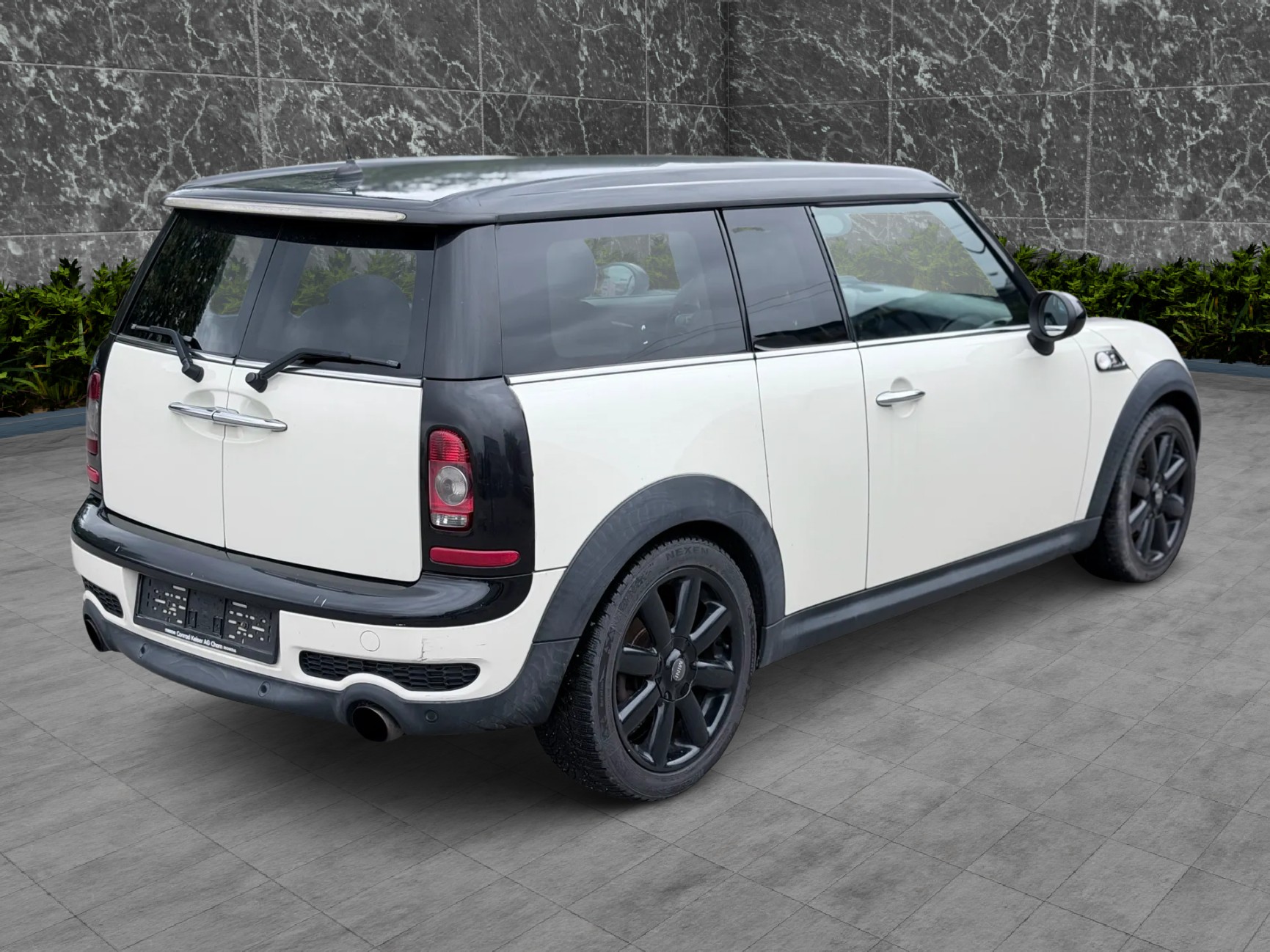 MINI Clubman Cooper S-image-4