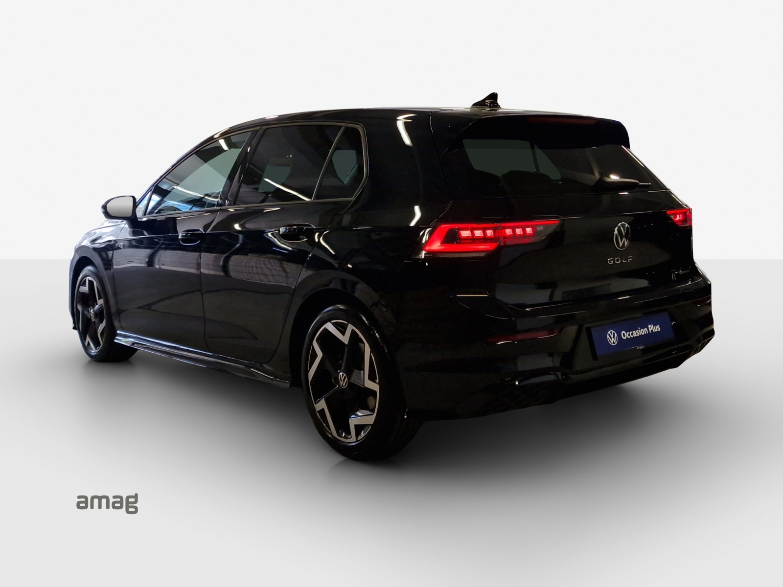 VW Golf 2.0 TSI R-Line DSG 4 Motion-image-2