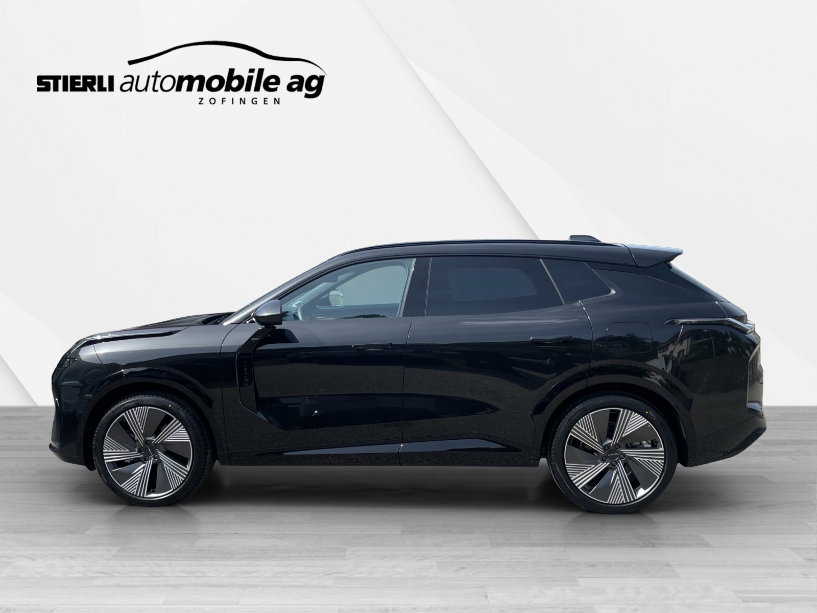 LYNK & CO 08-image-7