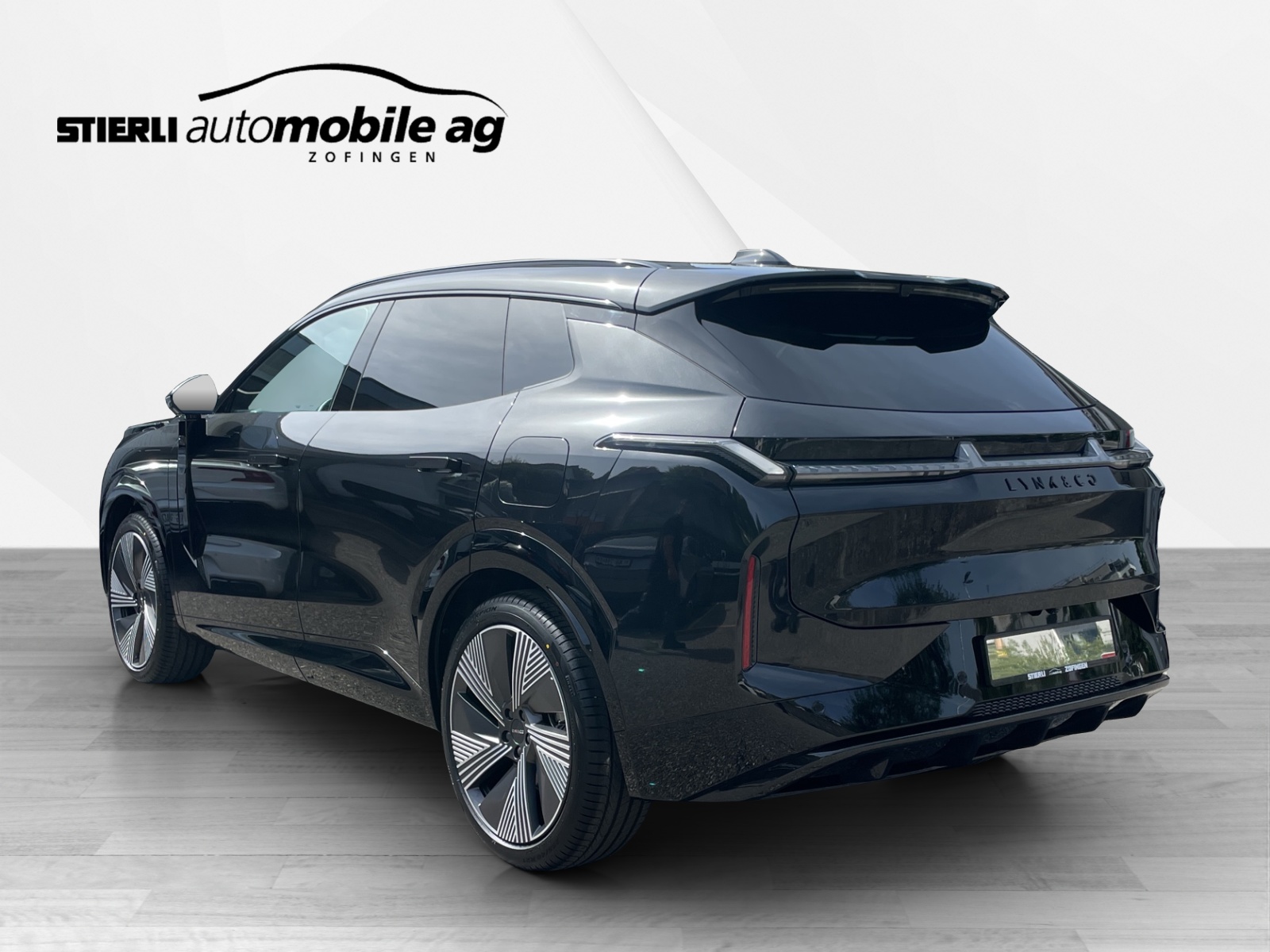 LYNK & CO 08-image-6