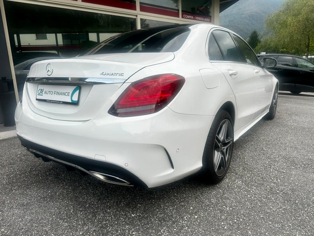 MERCEDES-BENZ C 200 4Matic AMG Line 9G-Tronic-image-5