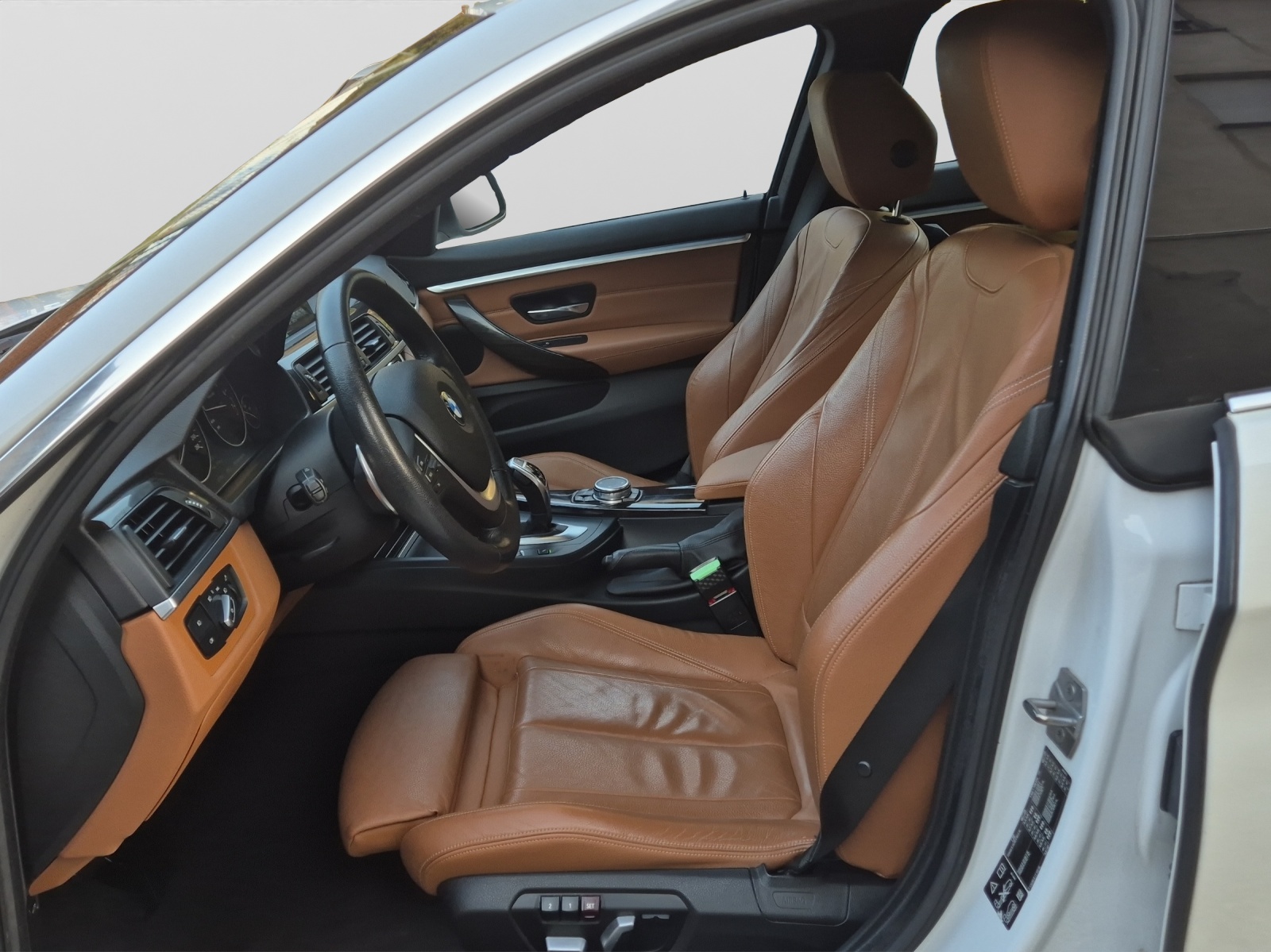 BMW 420i Gran Coupé xDrive Steptronic-image-11