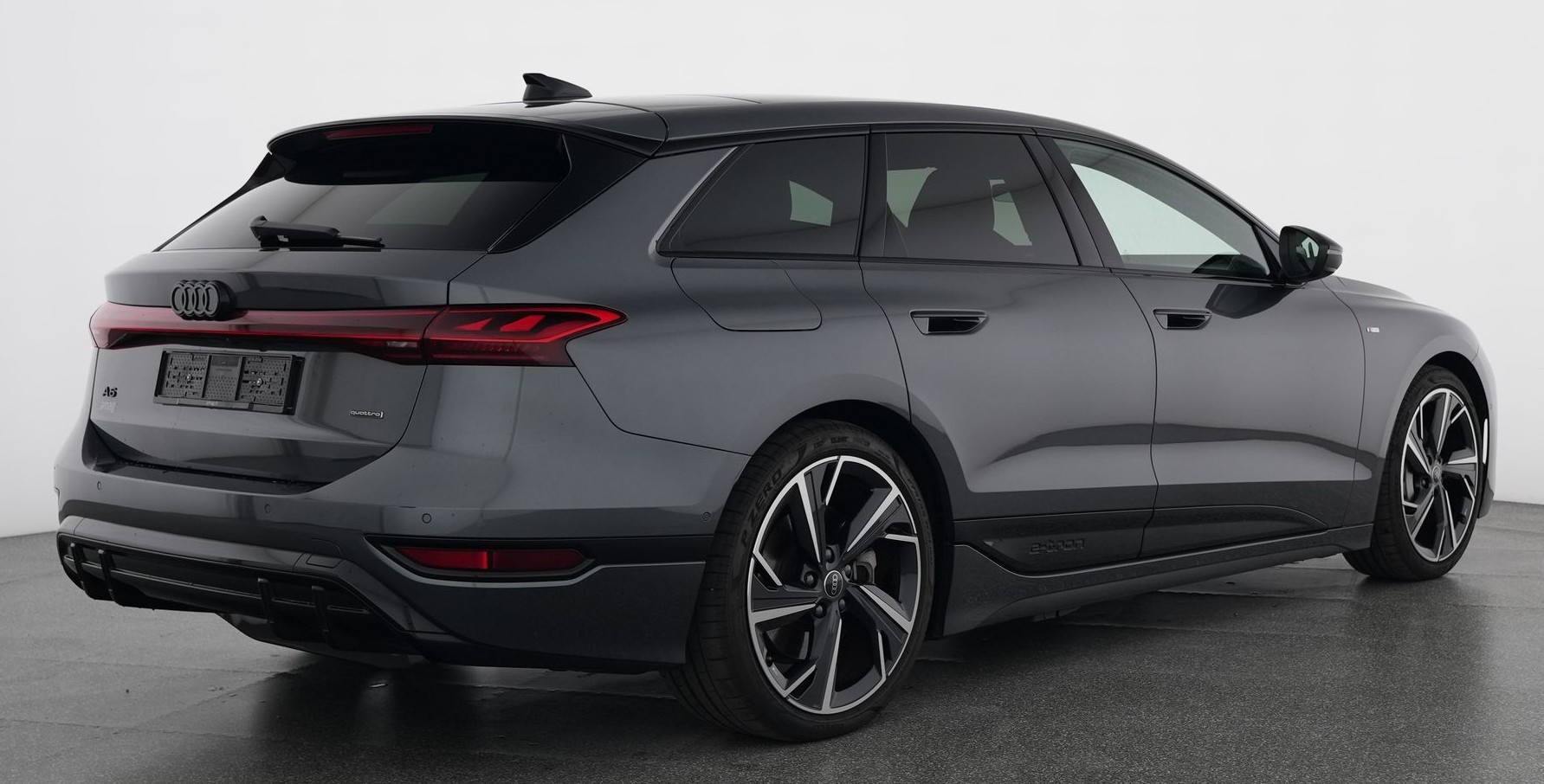 AUDI A6 Avant e-tron quattro S-Line Tech pro mit Anhängerkupplung-image-3