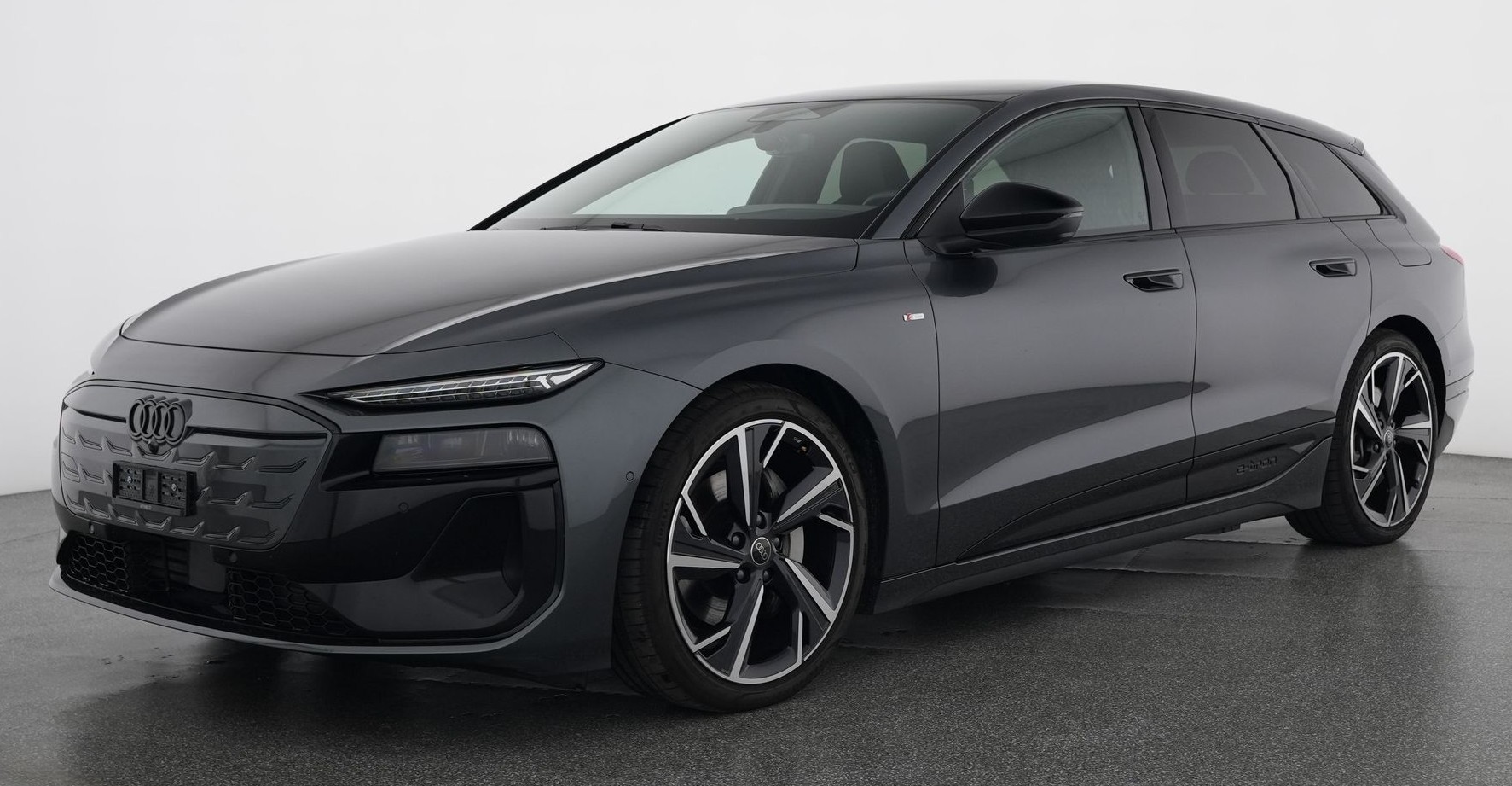AUDI A6 Avant e-tron quattro S-Line Tech pro mit Anhängerkupplung-image-0