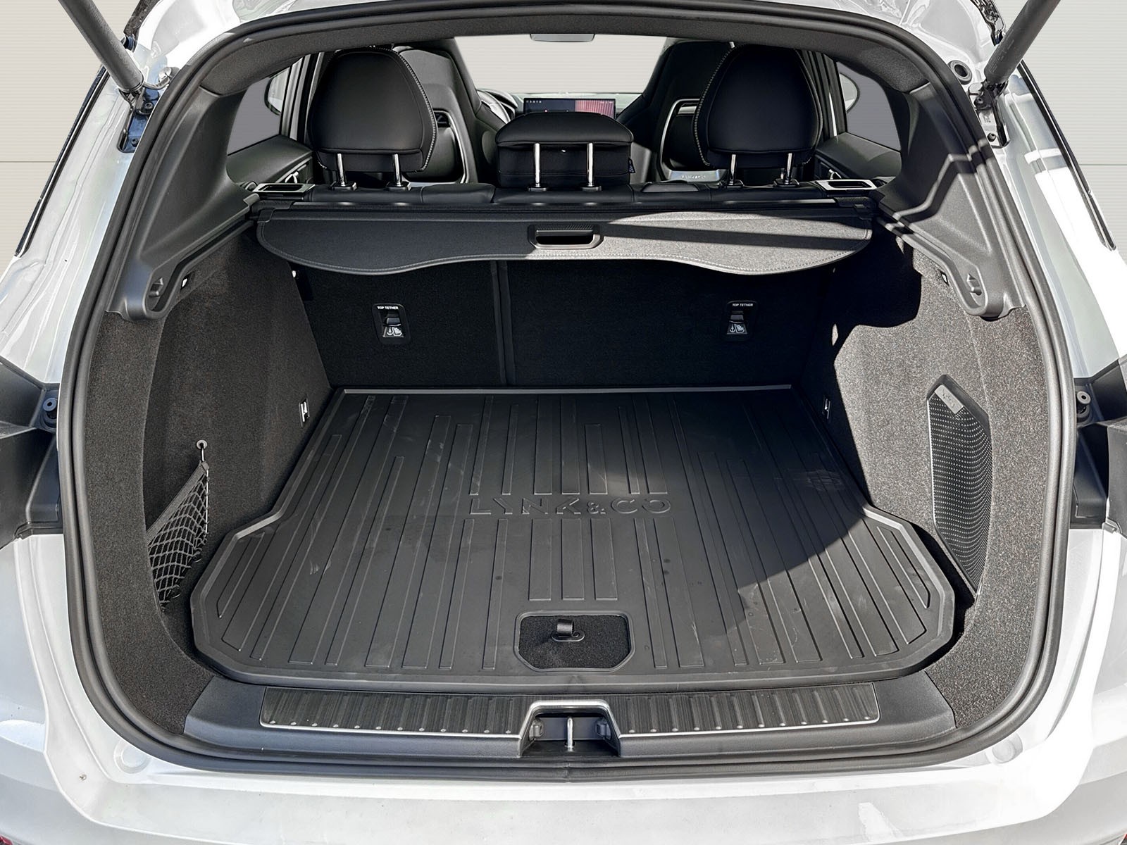 LYNK & CO 01 1.5 PHEV More-image-11