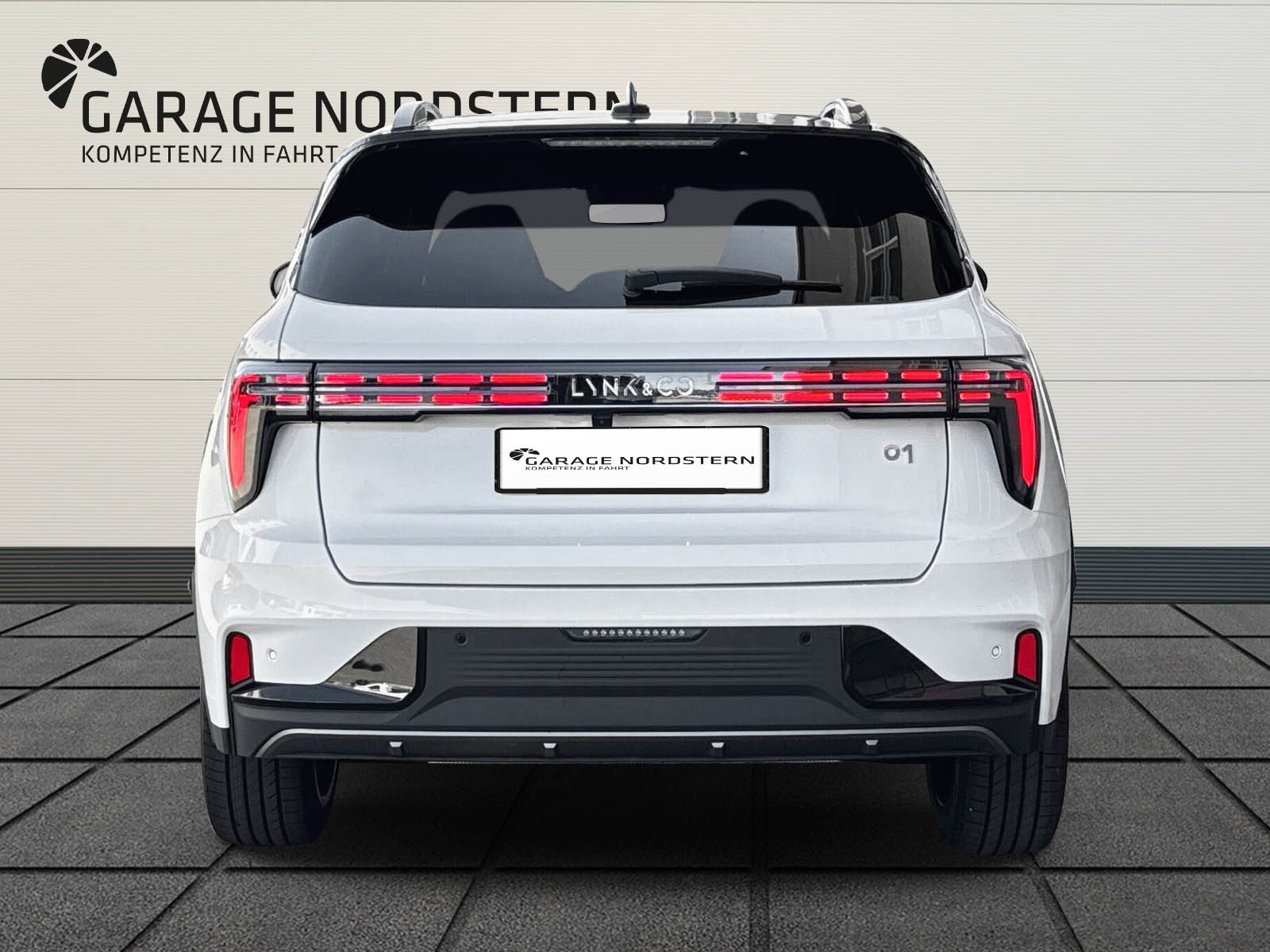 LYNK & CO 01 1.5 PHEV More-image-3