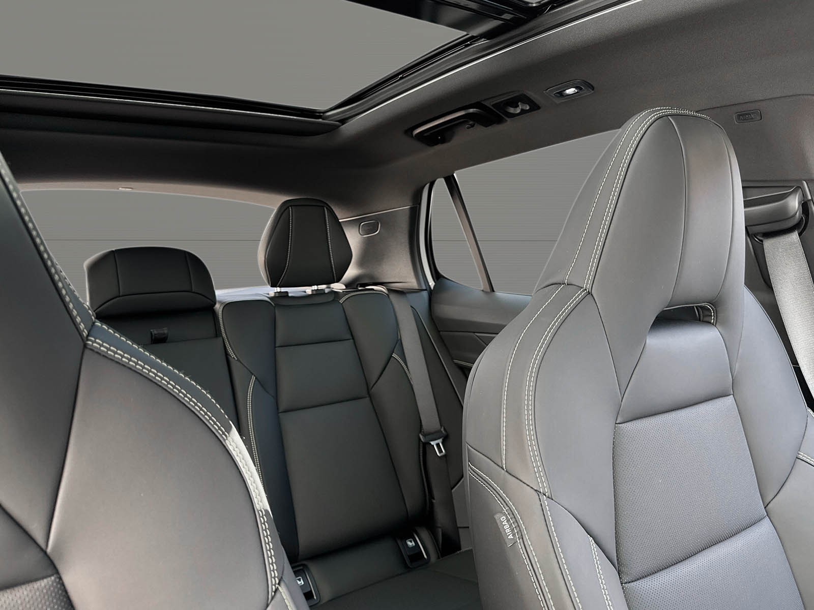 LYNK & CO 01 1.5 PHEV More-image-9