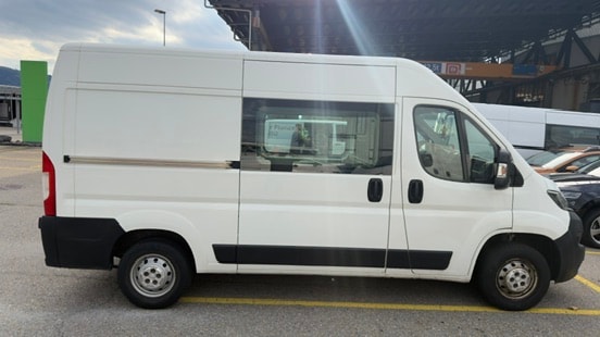 PEUGEOT Boxer 2.0 HDI 335 Allure L2H2-image-5