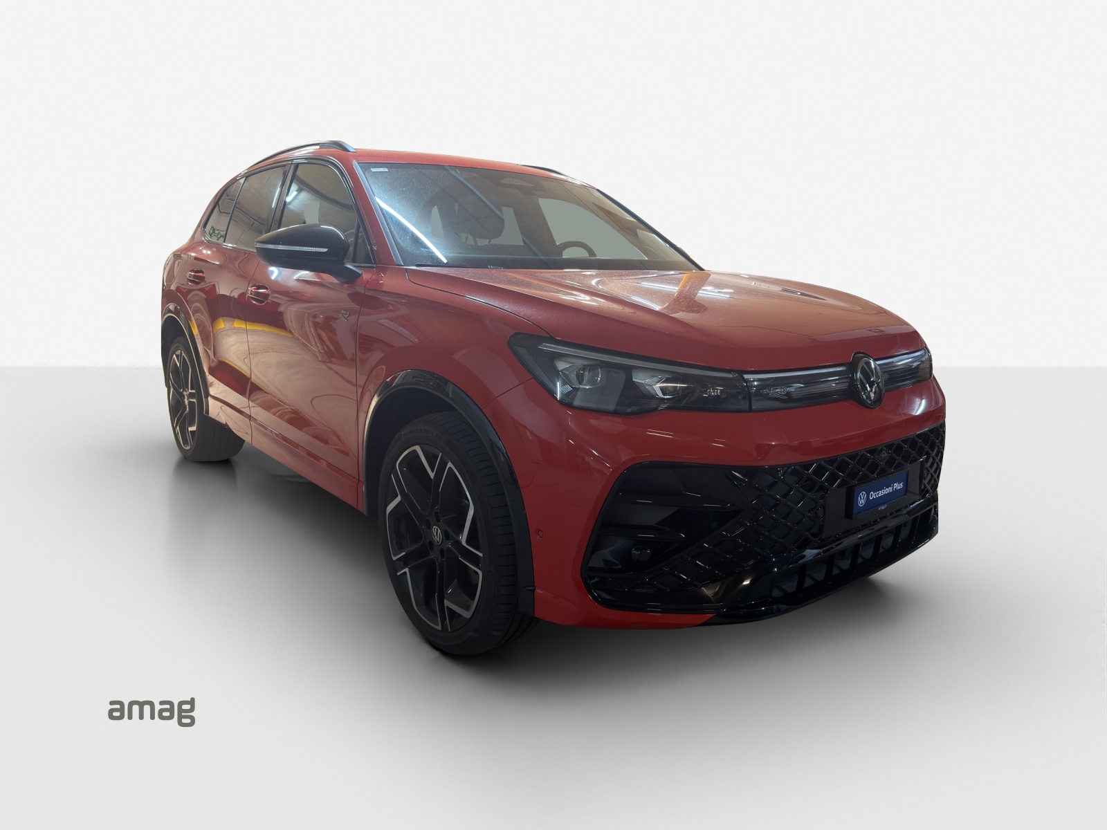VW Tiguan 2.0 TDI SCR R-Line 4Motion DSG-image-11