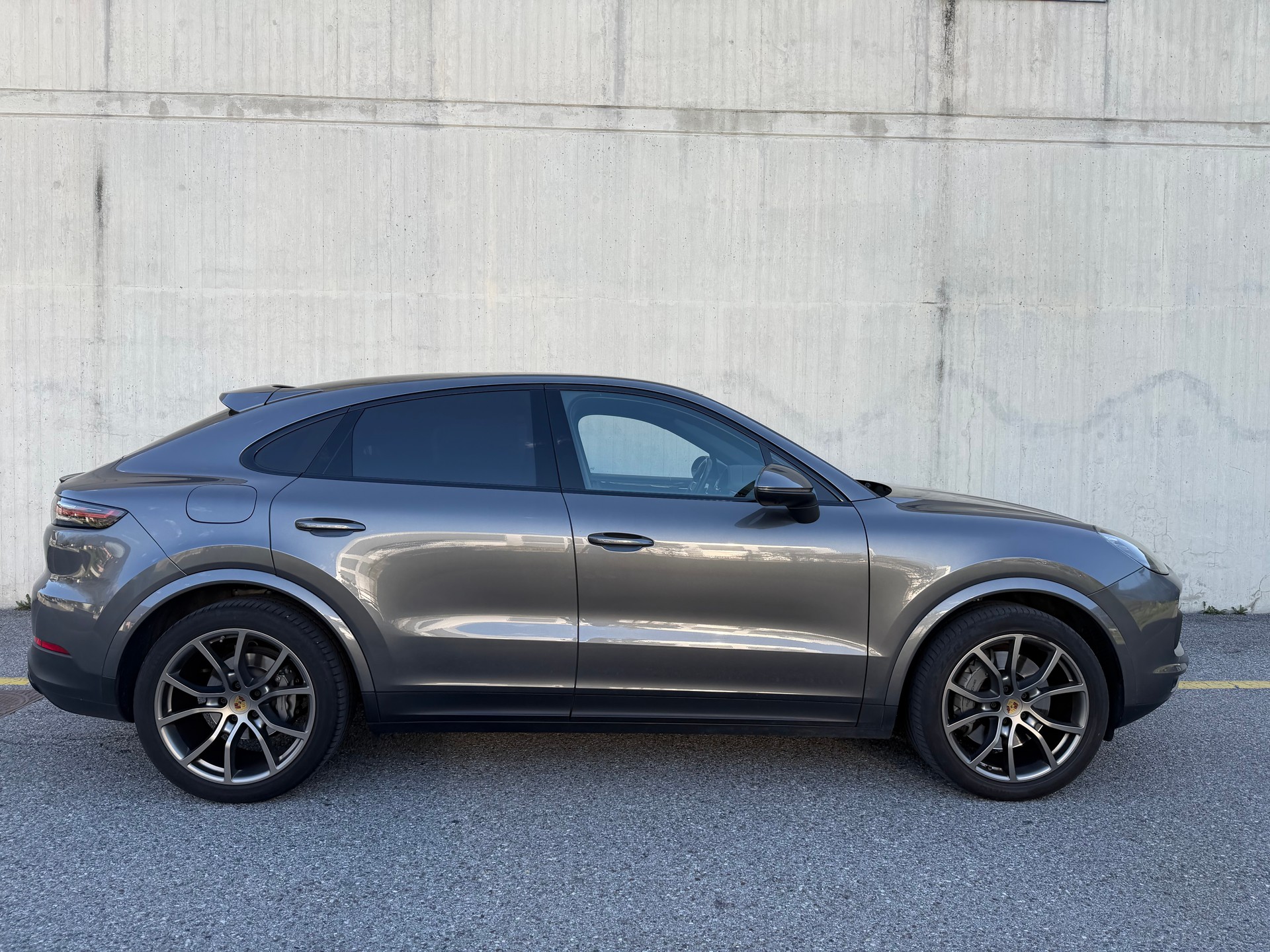 PORSCHE Cayenne S Coupé-image-1