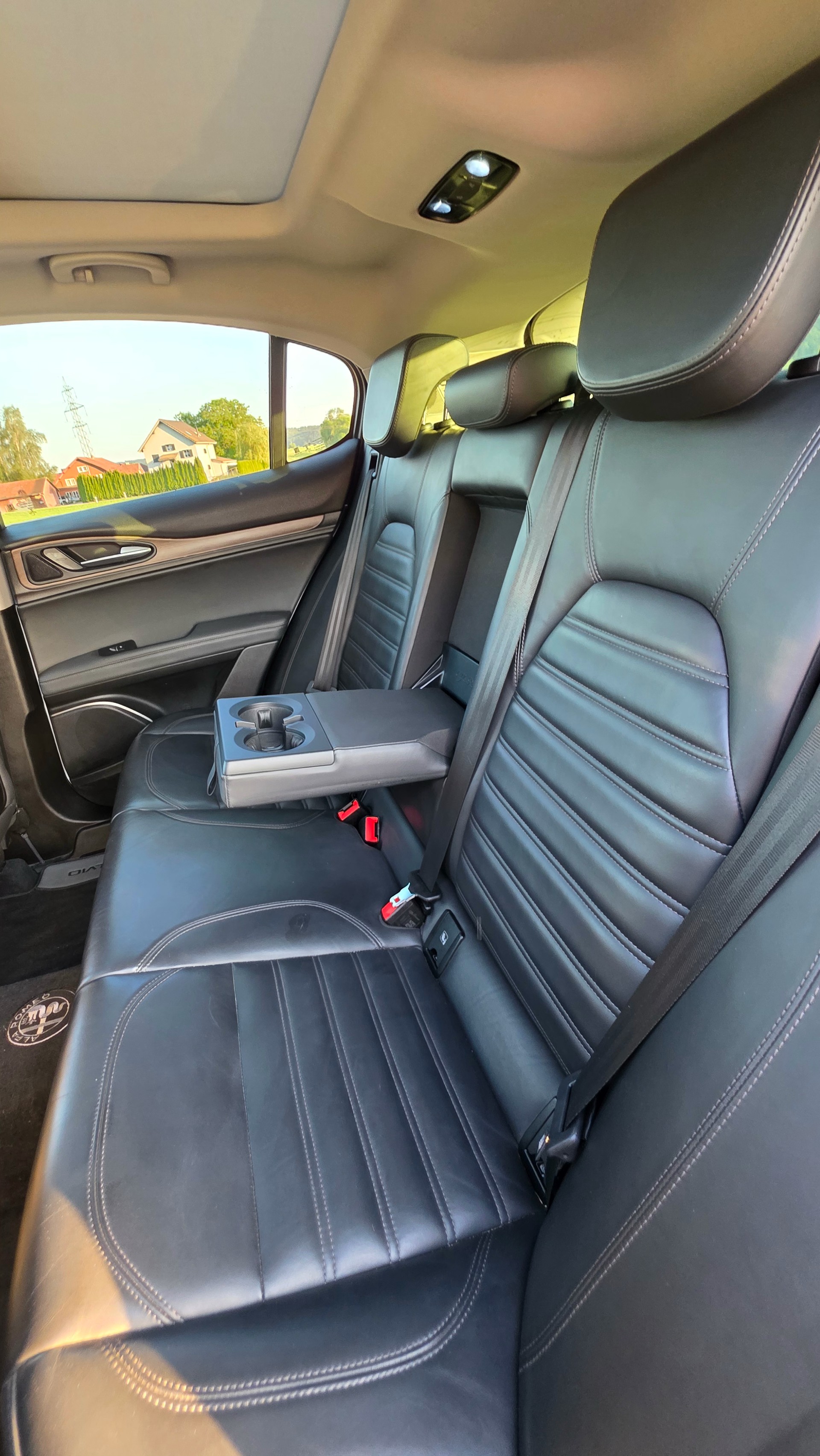 ALFA ROMEO 2.2 D Q4 210 Executive-image-4