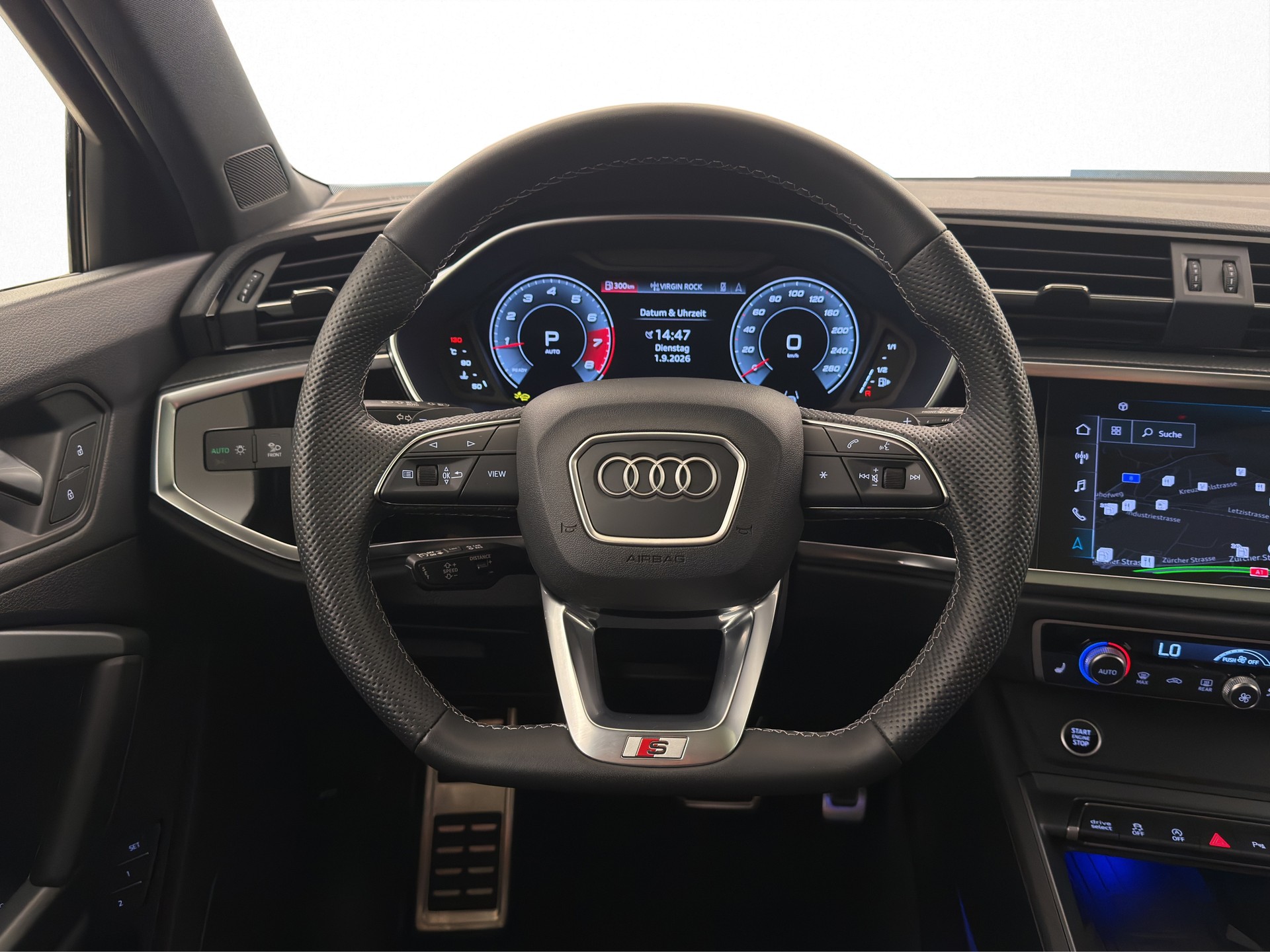 AUDI Q3 Sportback 2.0 45 TFSI S line-image-8