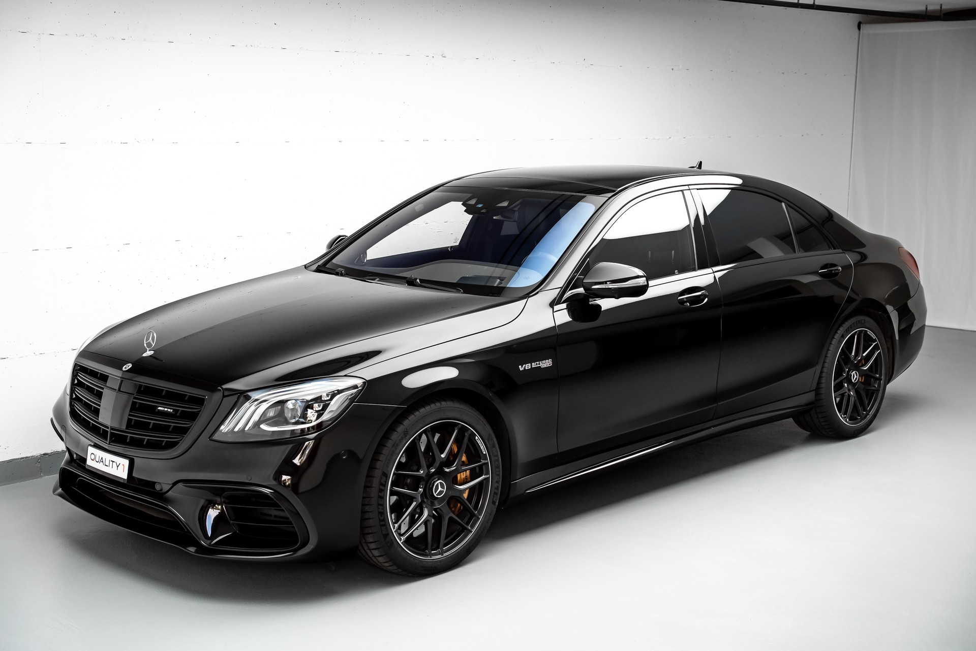 MERCEDES-BENZ S 63 V8 AMG 4matic+ lang-image-1