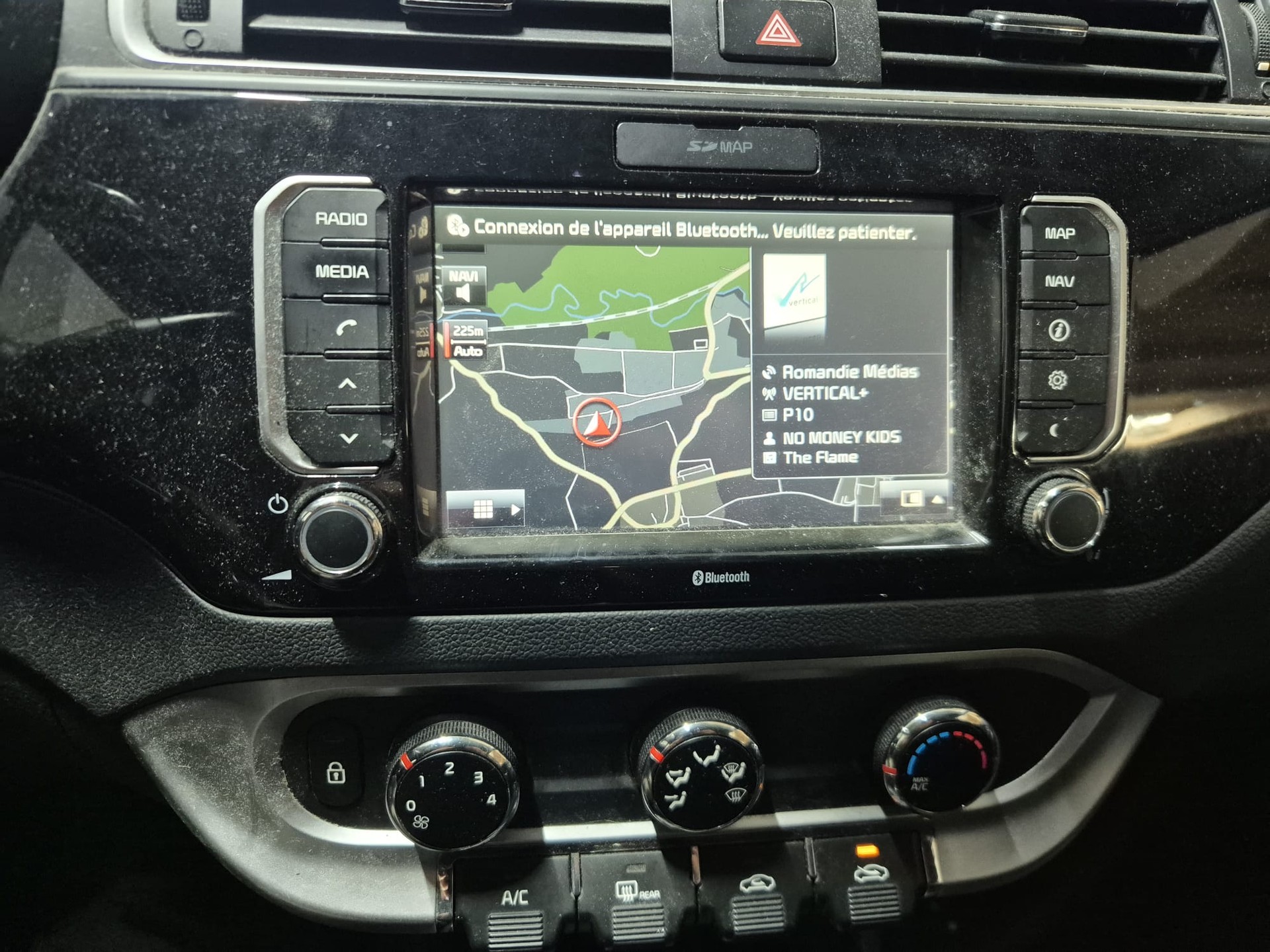 KIA Rio 1.4 CVVT Trend-image-10