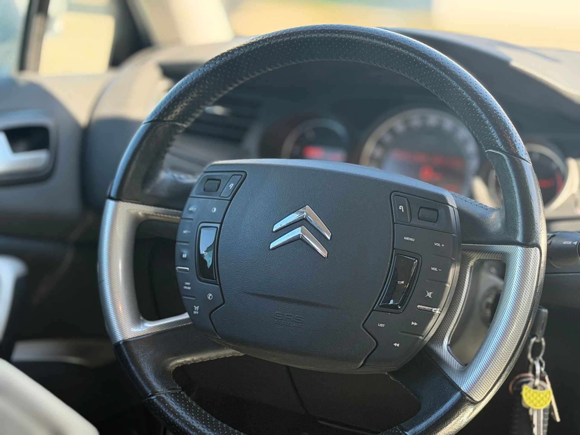 CITROEN C5 Berline 2.0 HDi Dynamique+ Automatic-image-8