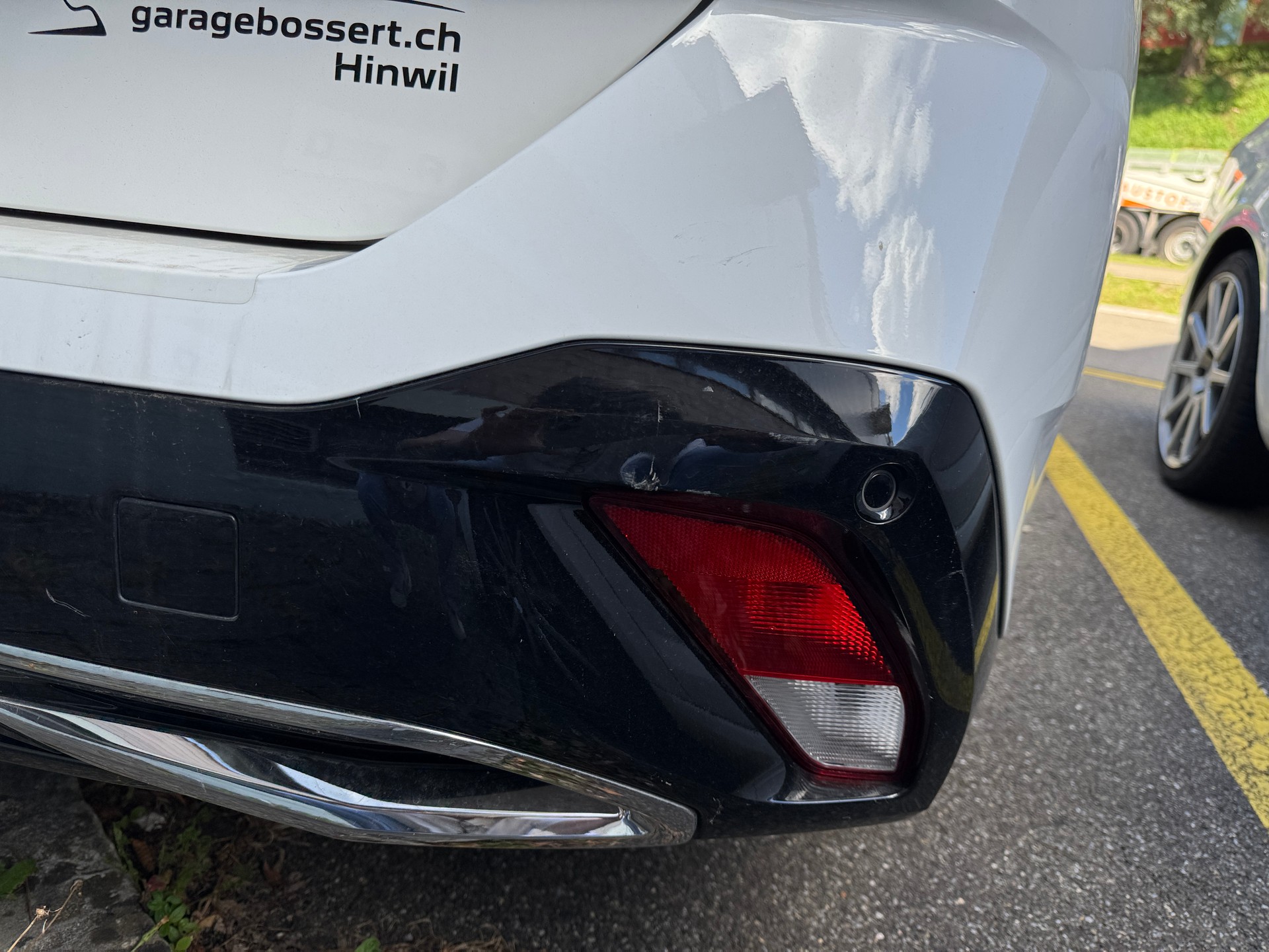 PEUGEOT 1.5 BlueHDi Allure Pack-image-5