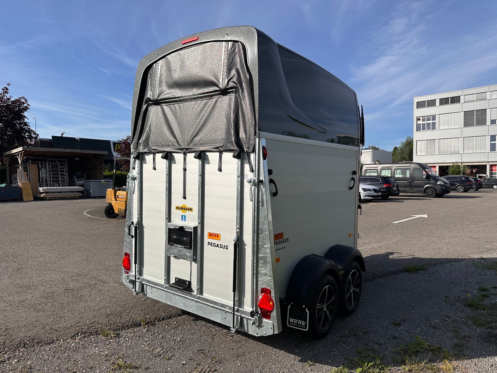 HUMBAUR Pegasus 2400-image-8