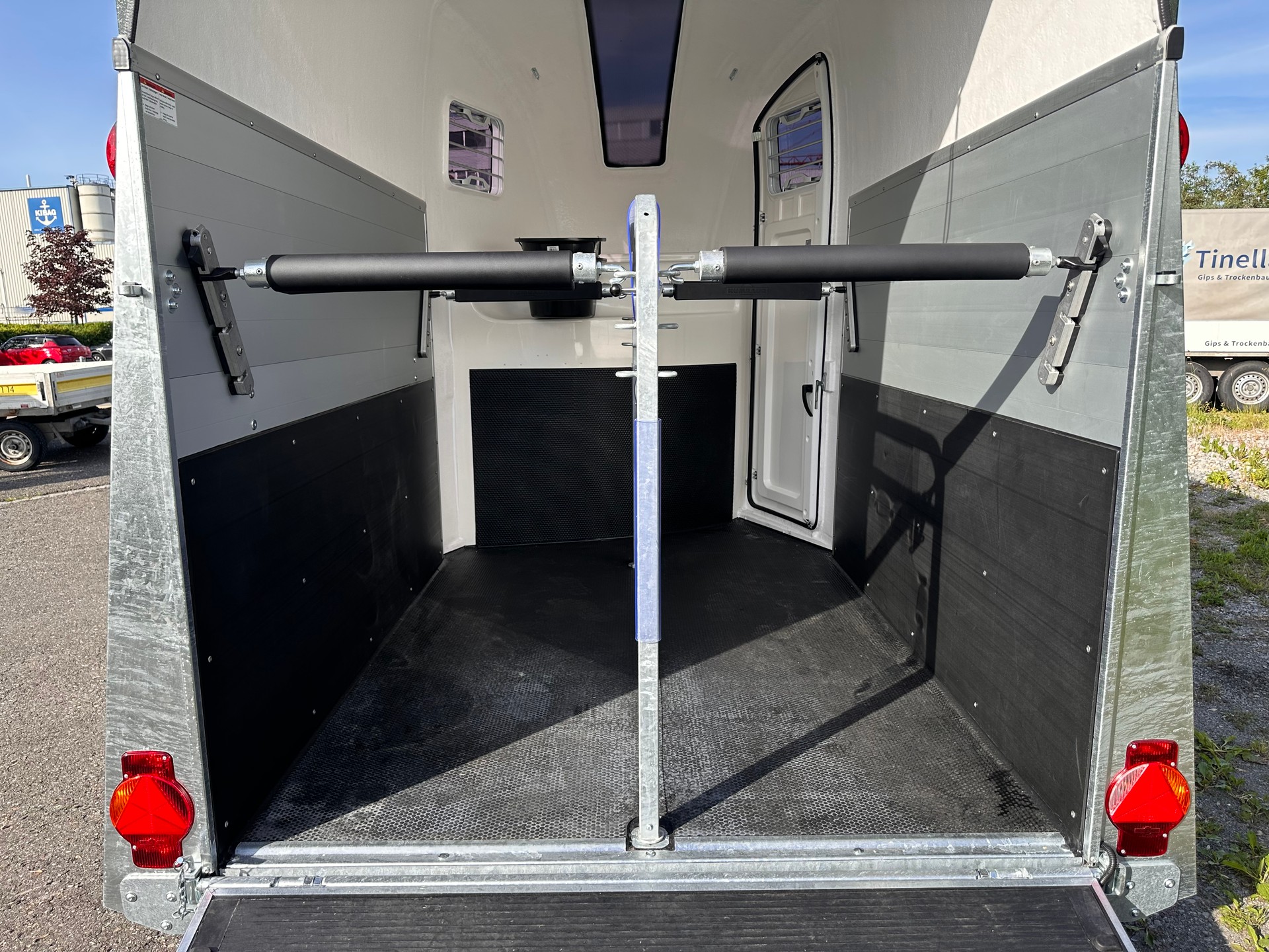 HUMBAUR Pegasus 2400-image-12