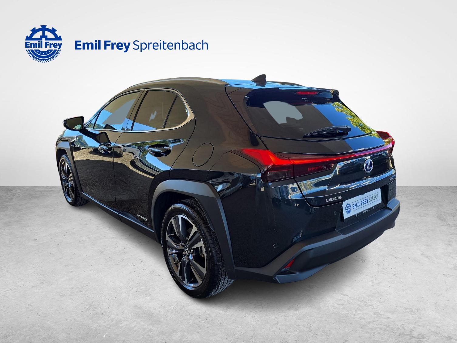 LEXUS UX 250h Excellence-image-2