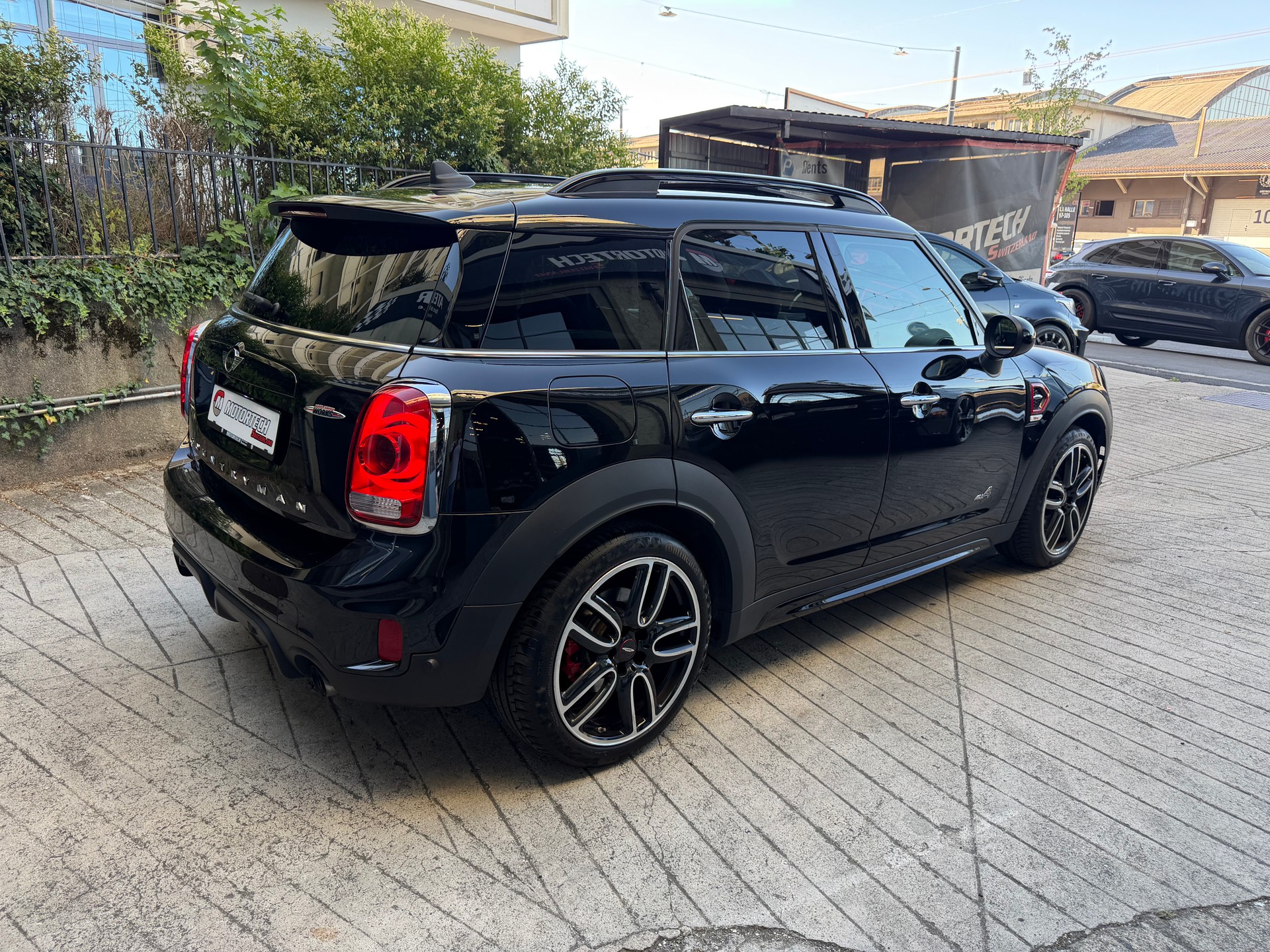 MINI Countryman John Cooper Works ALL4 Steptronic-image-2