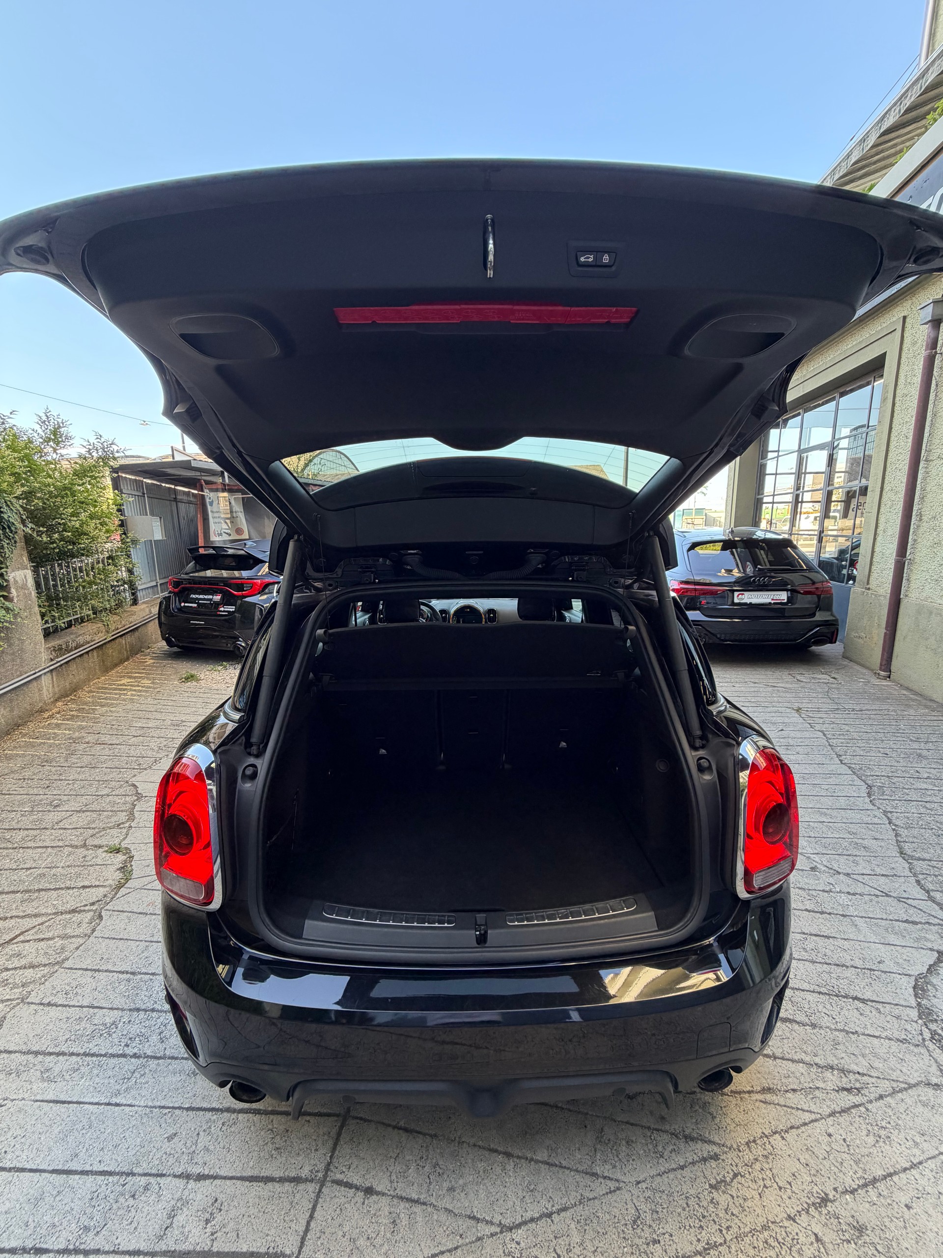 MINI Countryman John Cooper Works ALL4 Steptronic-image-9