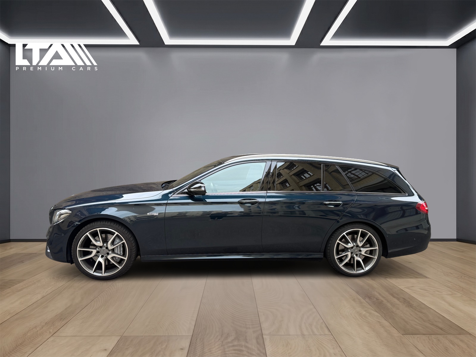 MERCEDES-BENZ E 43 AMG 4 Matic 9G-Tronic-image-1