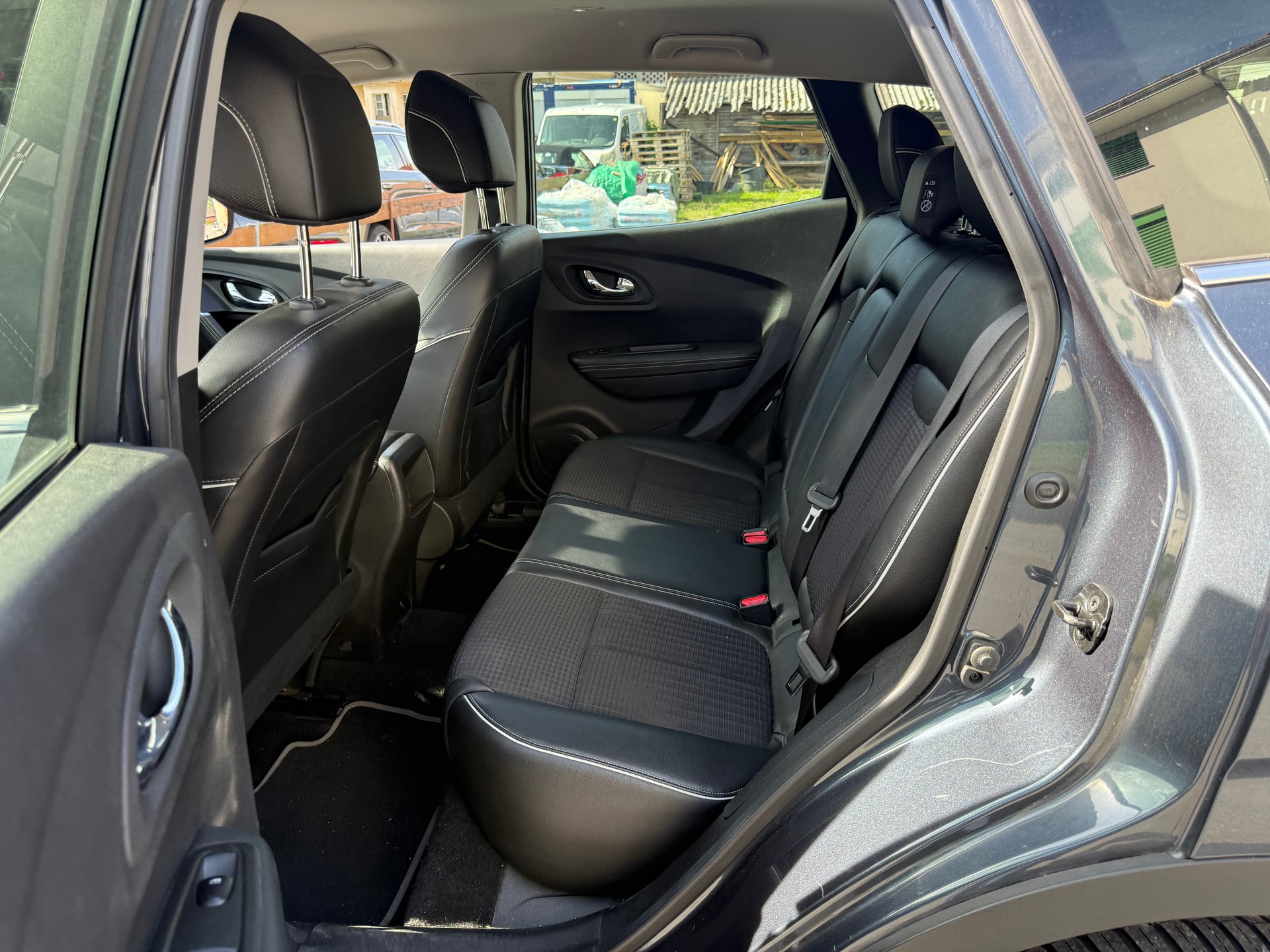 RENAULT Kadjar 1.5 dCi Bose EDC-image-4