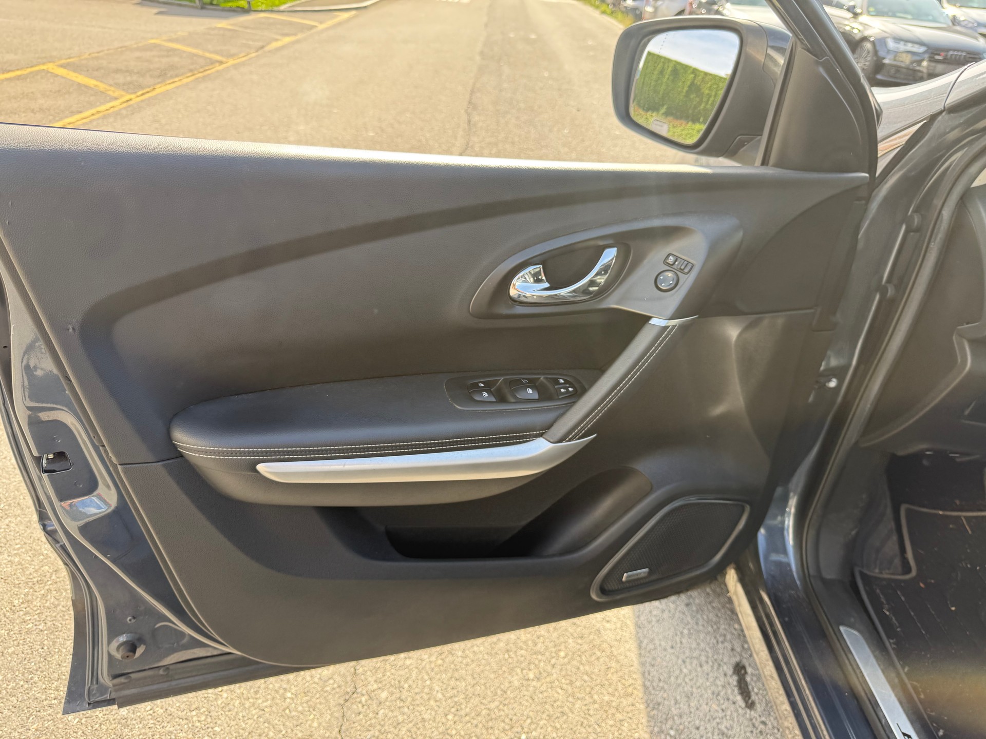 RENAULT Kadjar 1.5 dCi Bose EDC-image-12