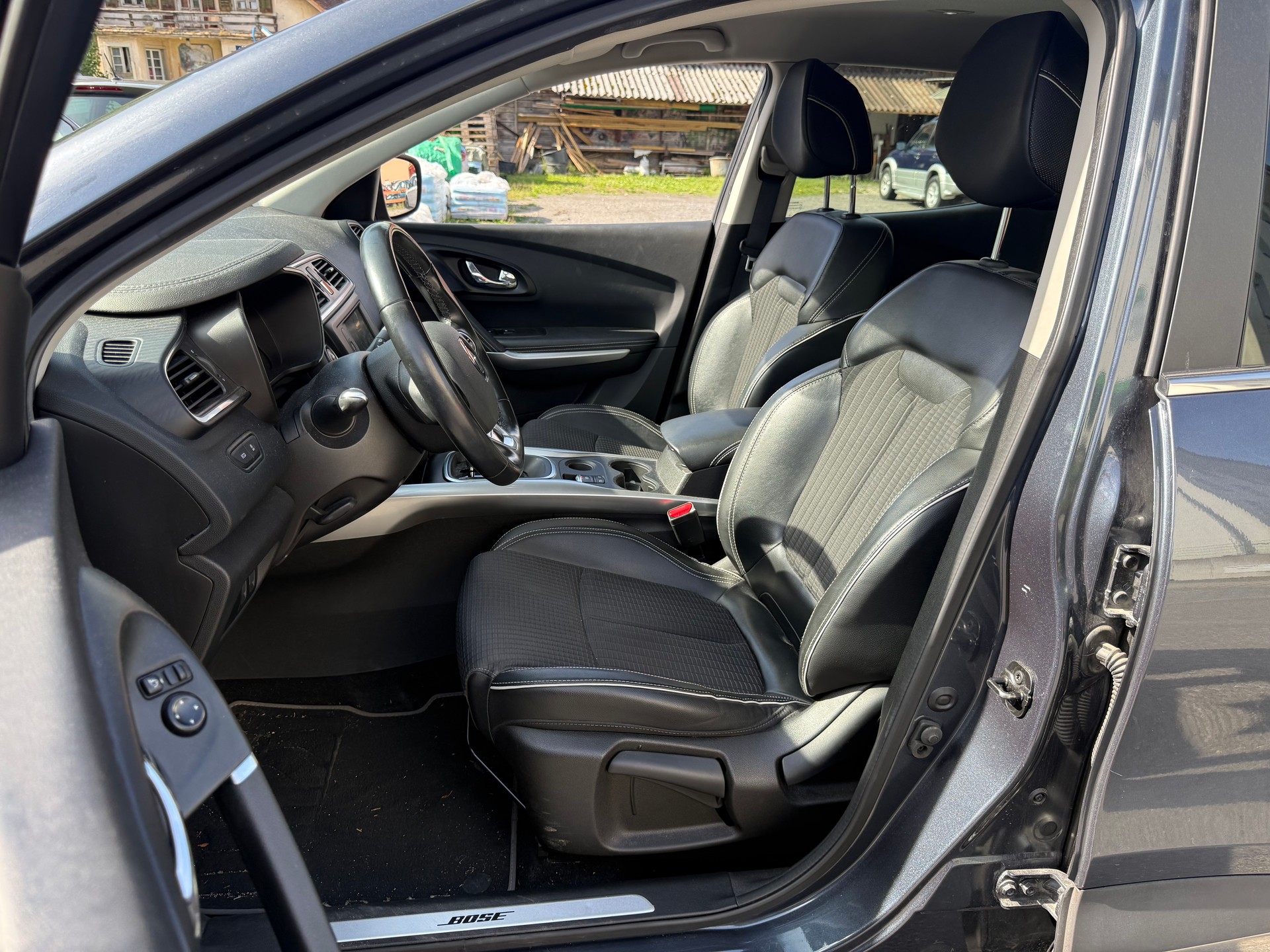 RENAULT Kadjar 1.5 dCi Bose EDC-image-5