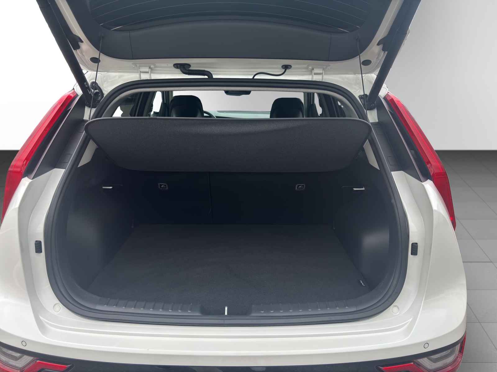 KIA Niro 1.6GDi Style DCT-image-6