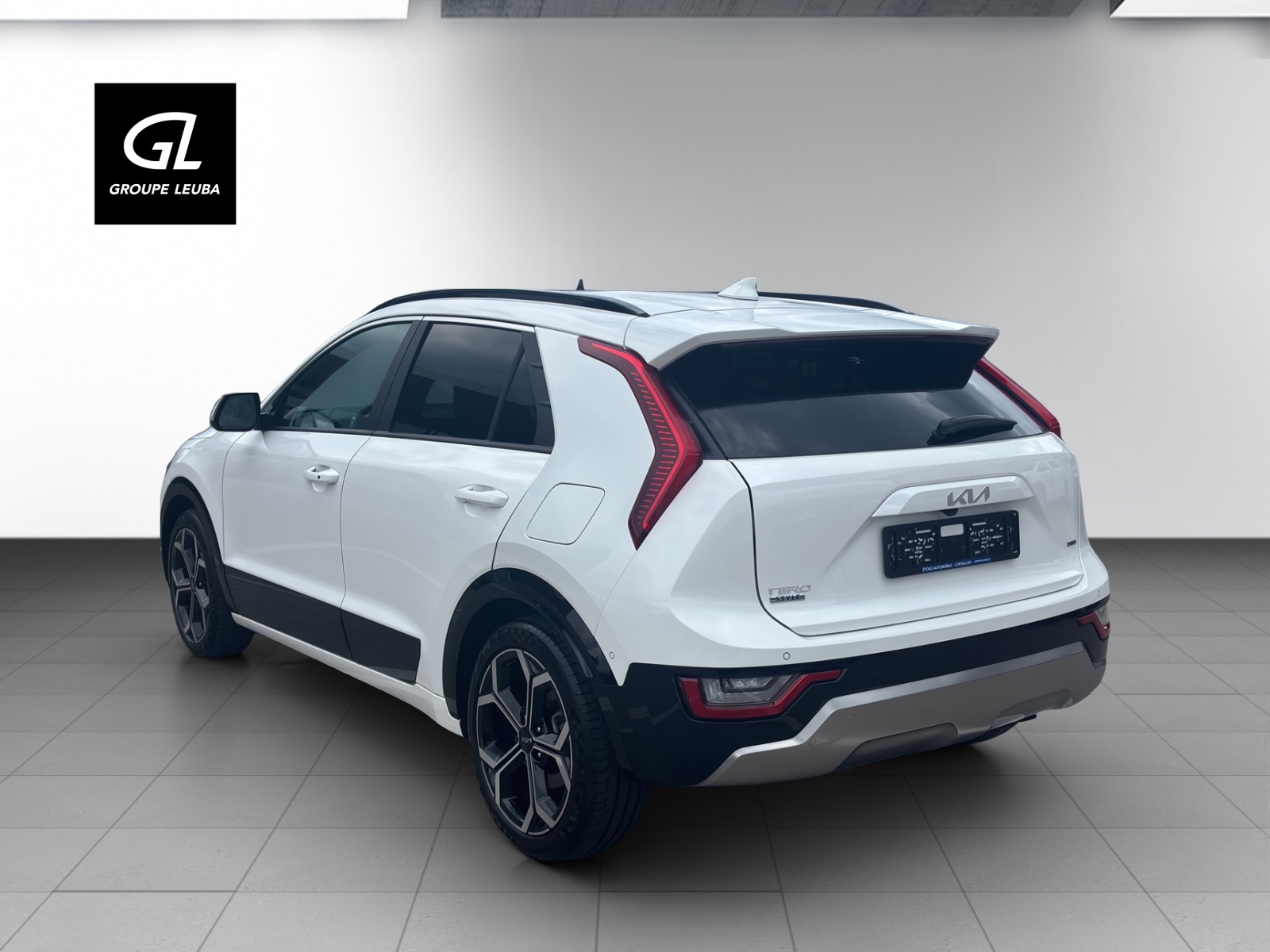 KIA Niro 1.6GDi Style DCT-image-1