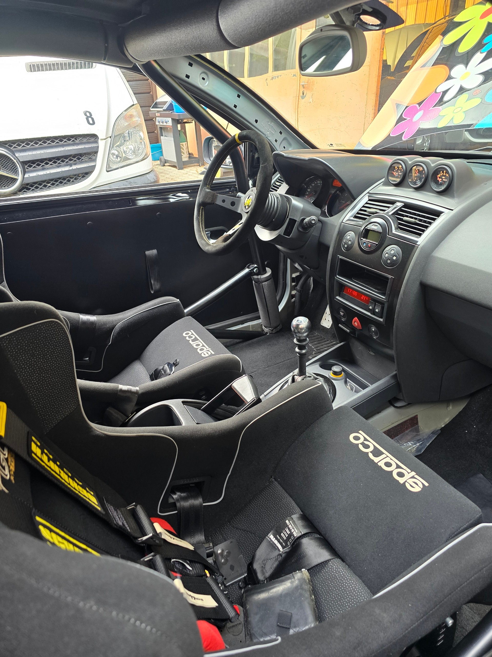 RENAULT Mégane 2.0 16V Turbo Sport-image-2
