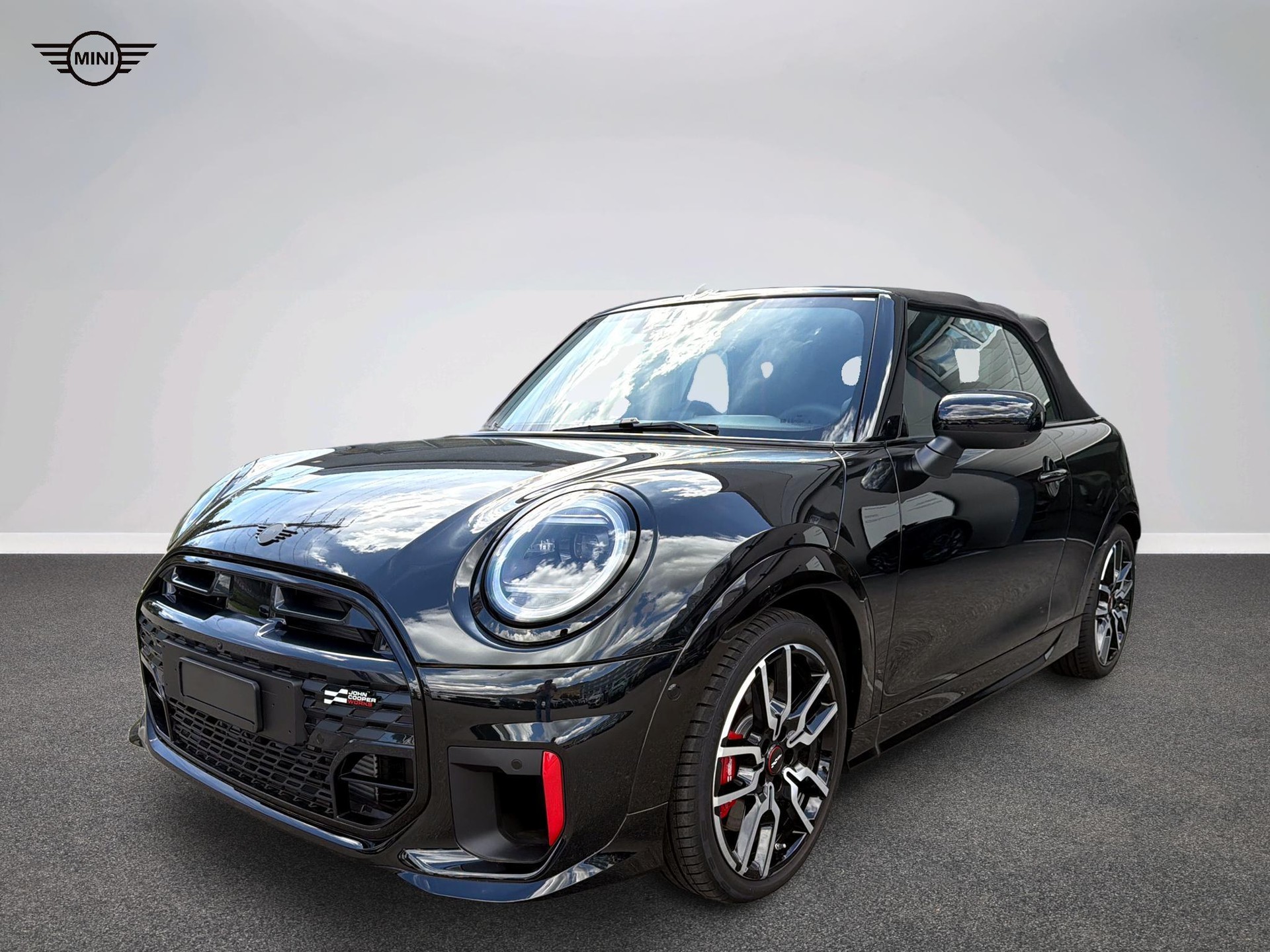 MINI John Cooper Works Cabrio-image-0