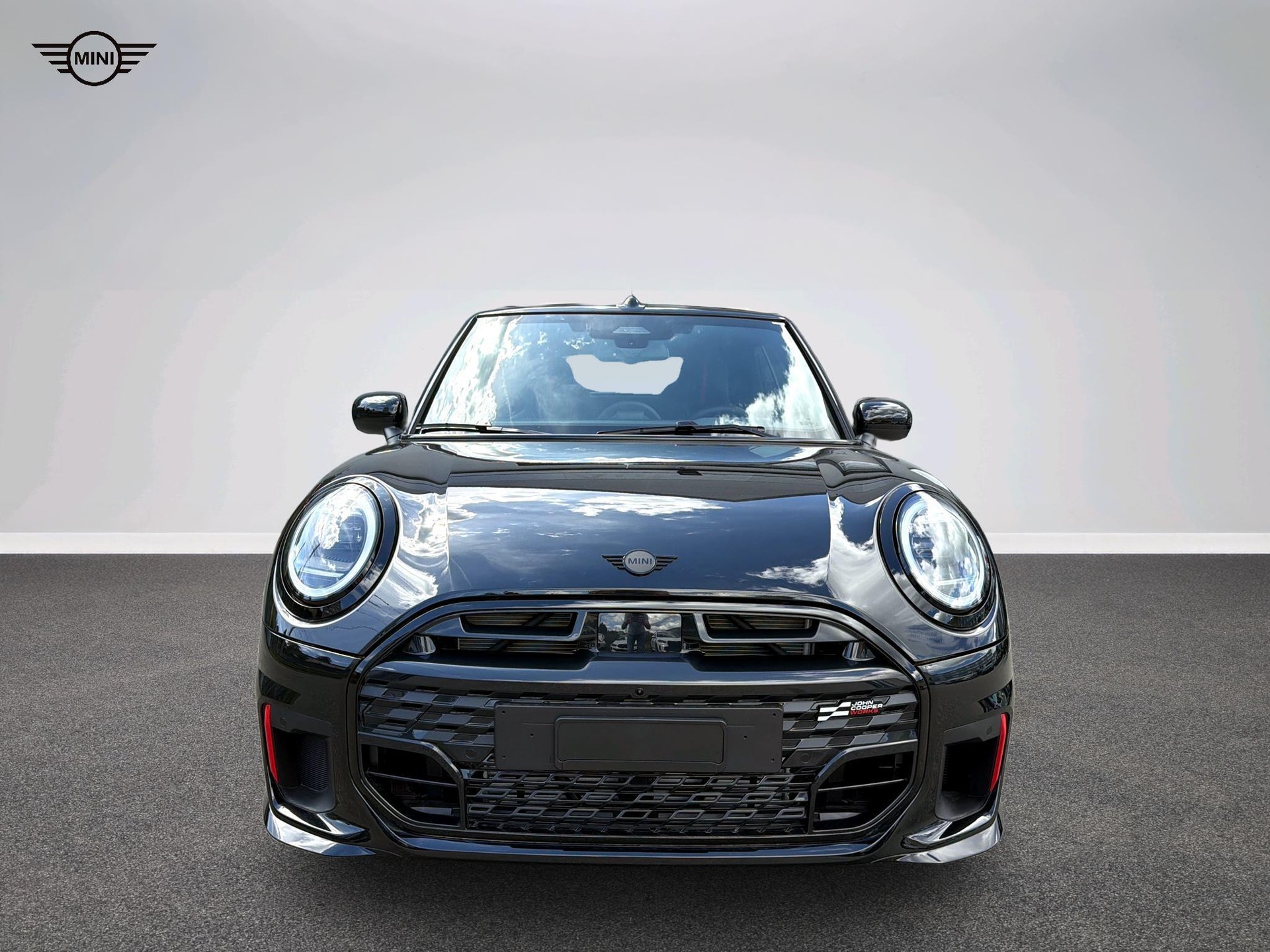 MINI John Cooper Works Cabrio-image-12