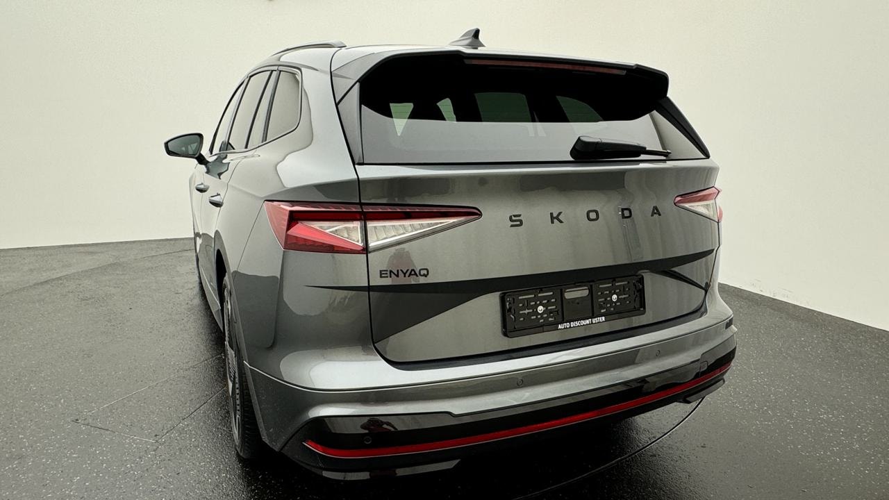 SKODA Enyaq 4x4 RS-image-2