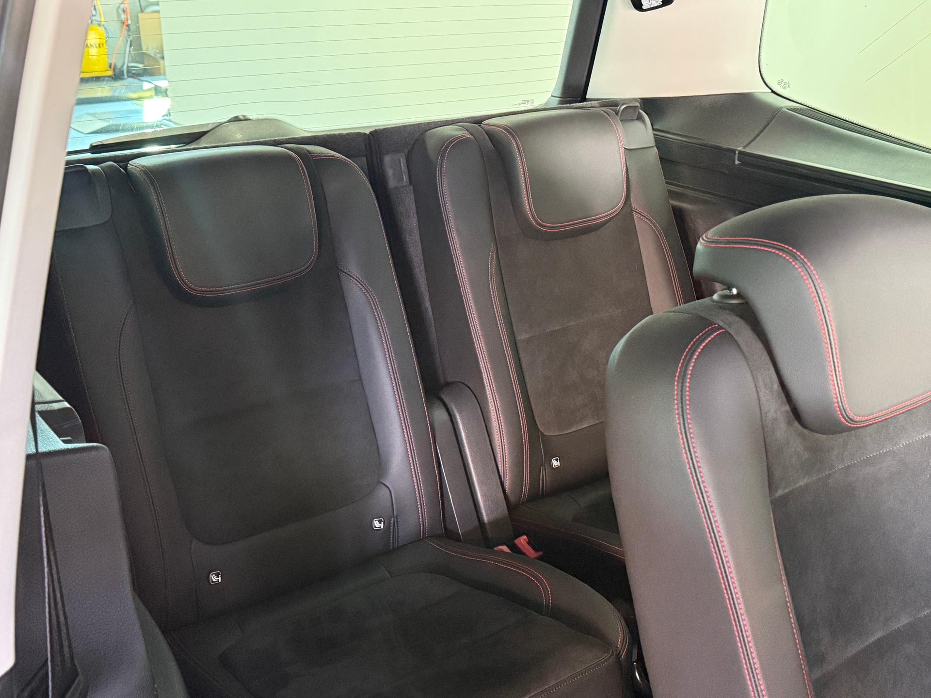 SEAT Alhambra 2.0 TDI Hola FR 4Drive *7-PLATZ* AHK 2.4T-image-14