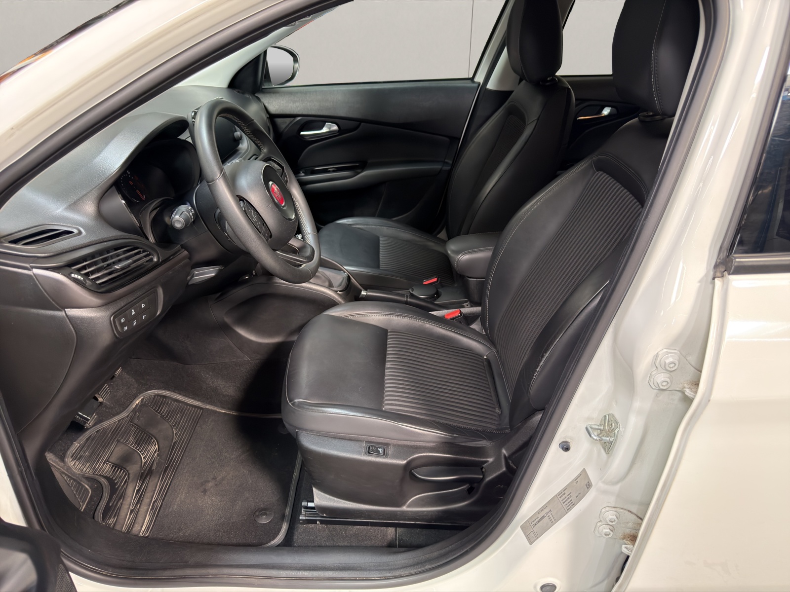 FIAT Tipo SW 1.4 T-Jet S-Design-image-6