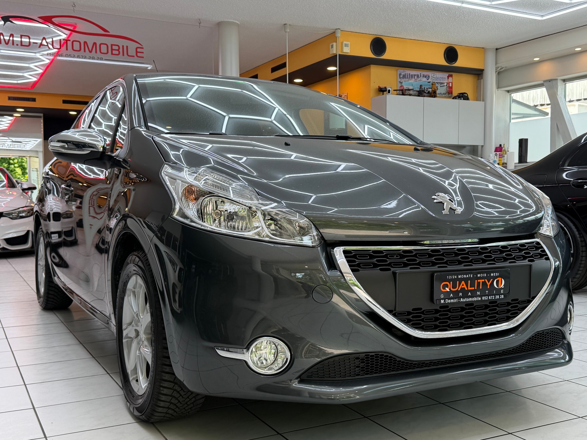 PEUGEOT 208 1.2 PureTech Access-image-2