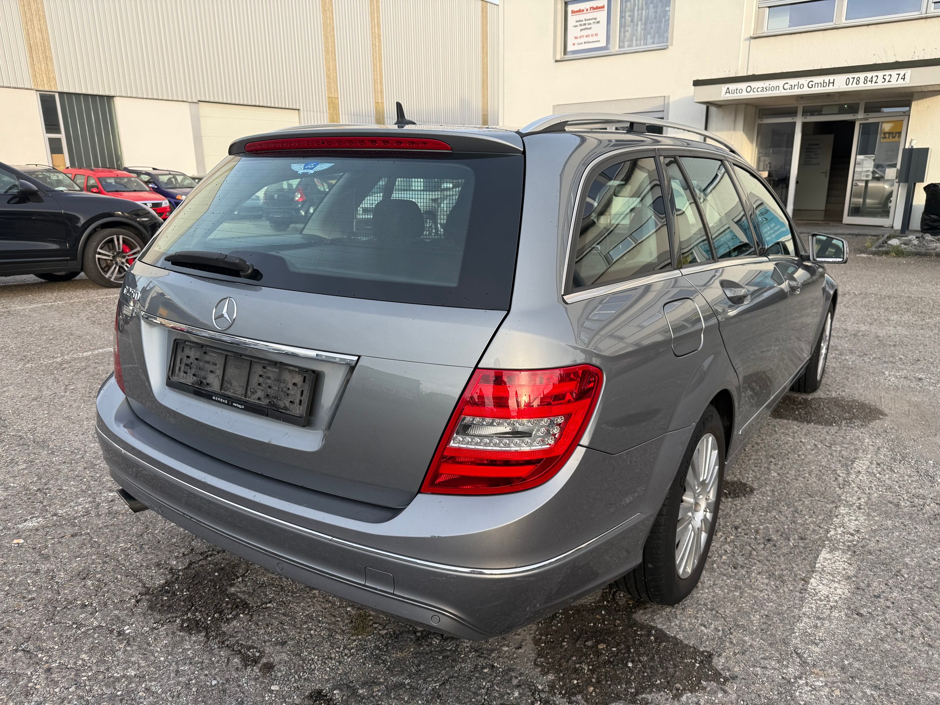 MERCEDES-BENZ C 250 Avantgarde 7G-Tronic-image-13
