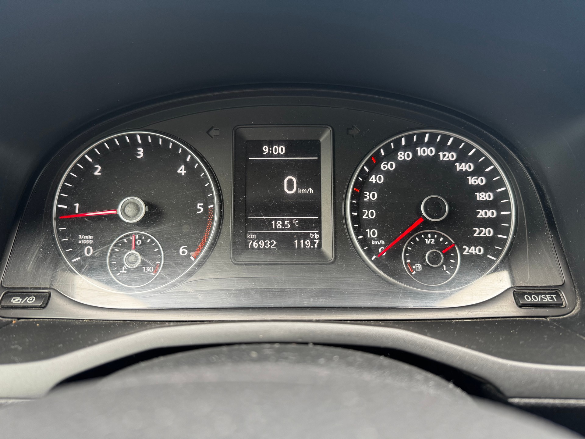 VW Caddy 2.0TDI 4Motion BlueMotion Technology-image-13