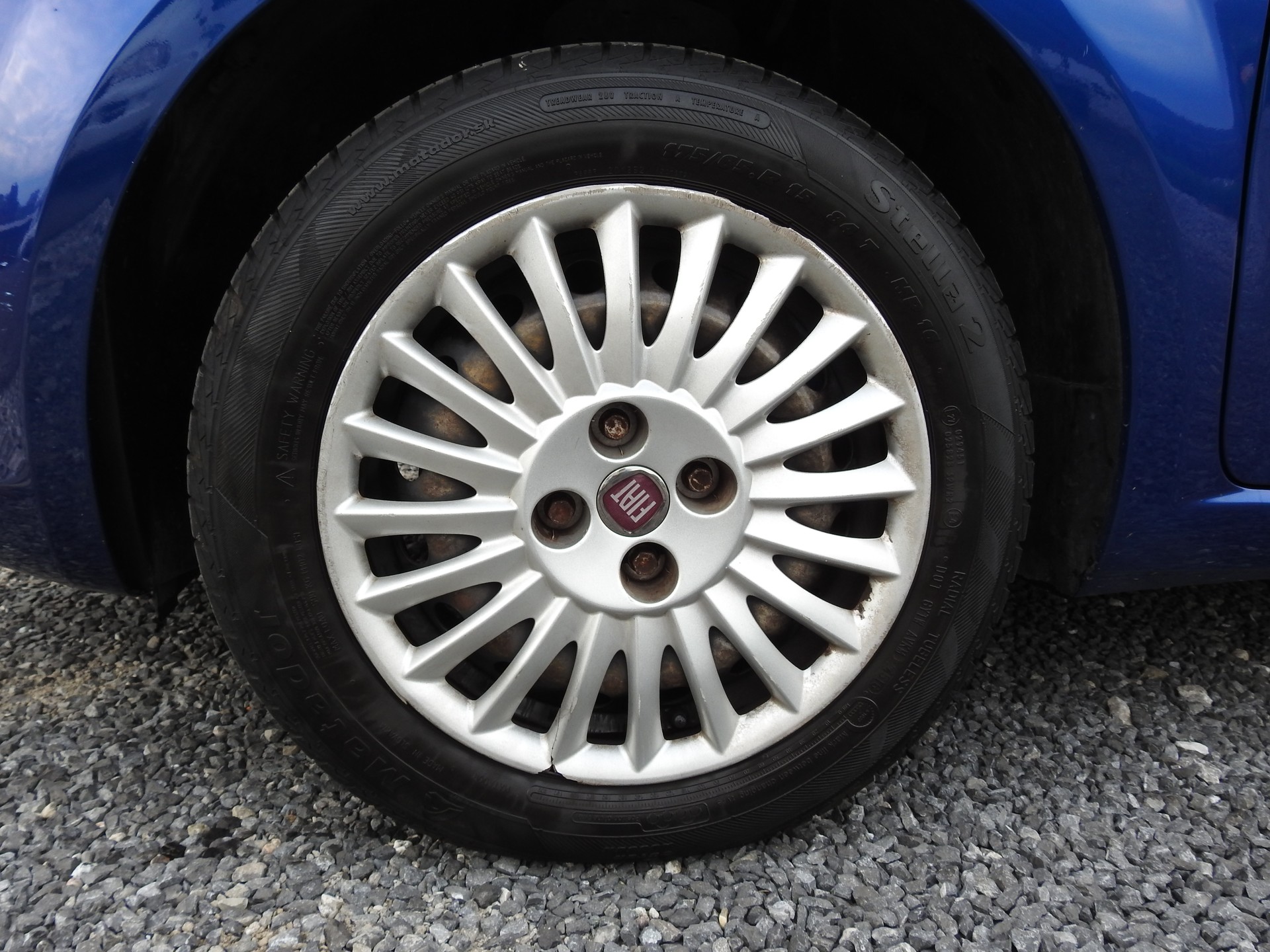 FIAT Punto 1.4 Emotion-image-8