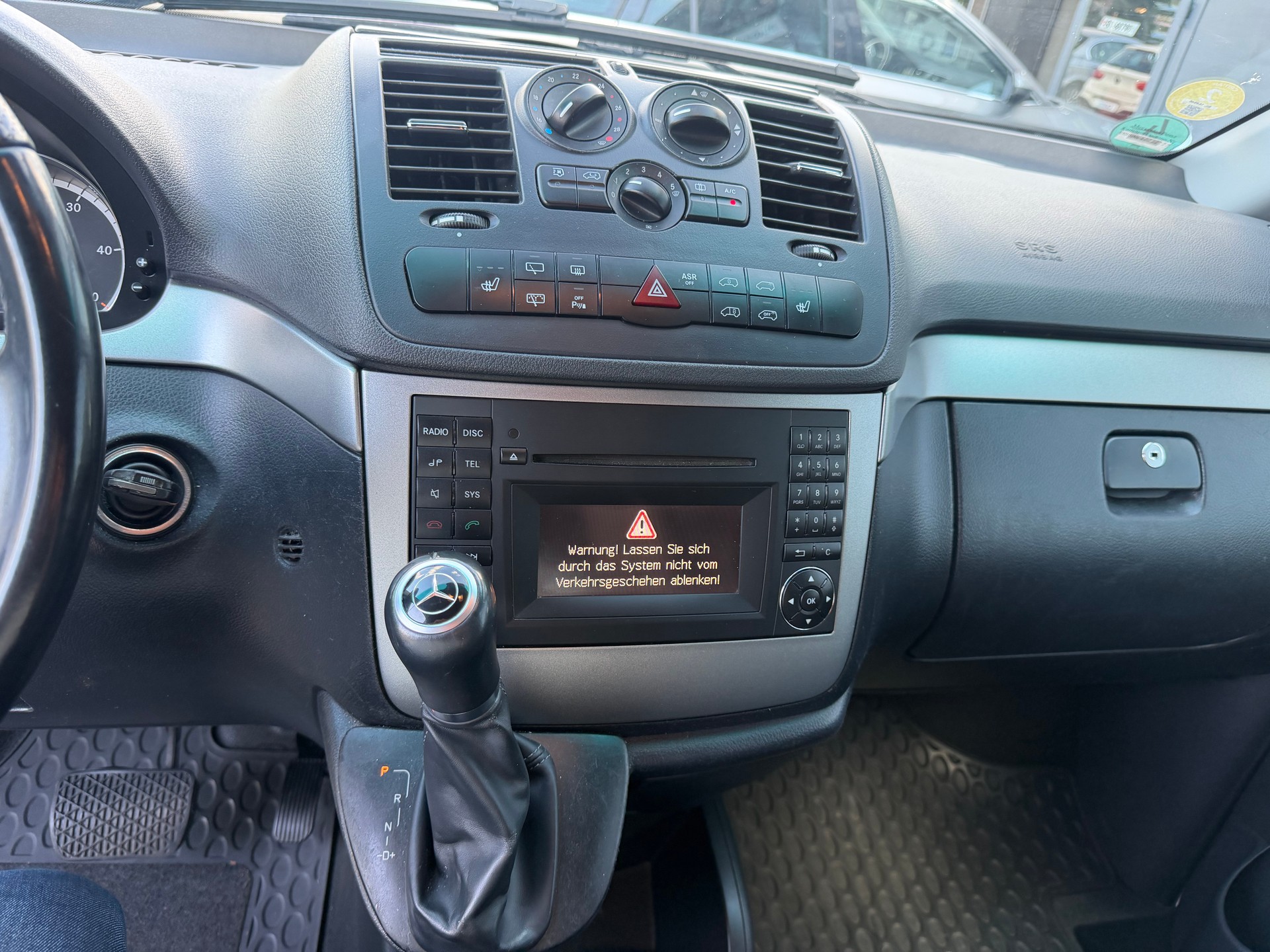 MERCEDES-BENZ Vito 116 CDI Blue Efficiency L A-image-13