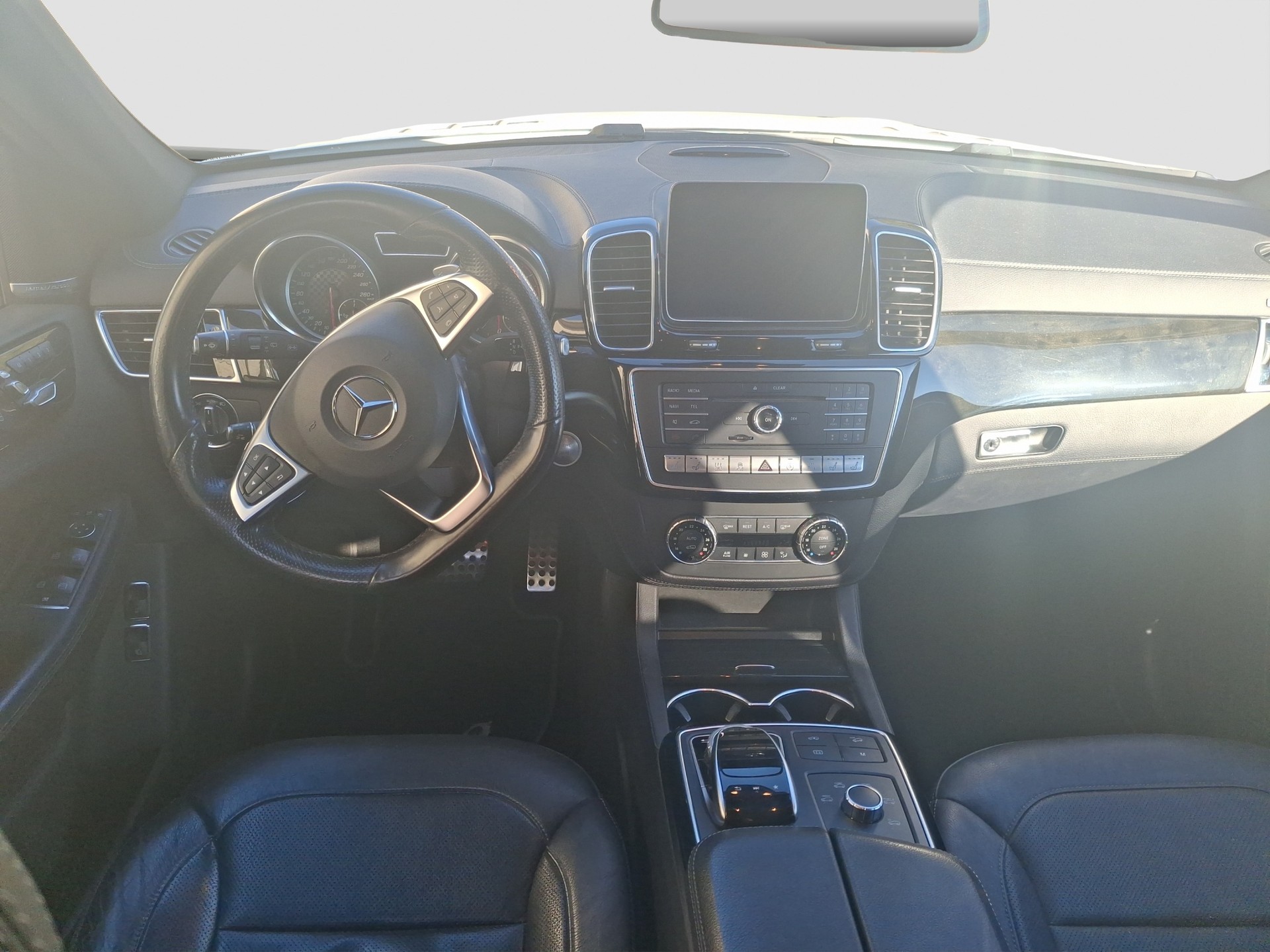 MERCEDES-BENZ GLE 43 AMG Executive 4Matic 9G-Tronic-image-8