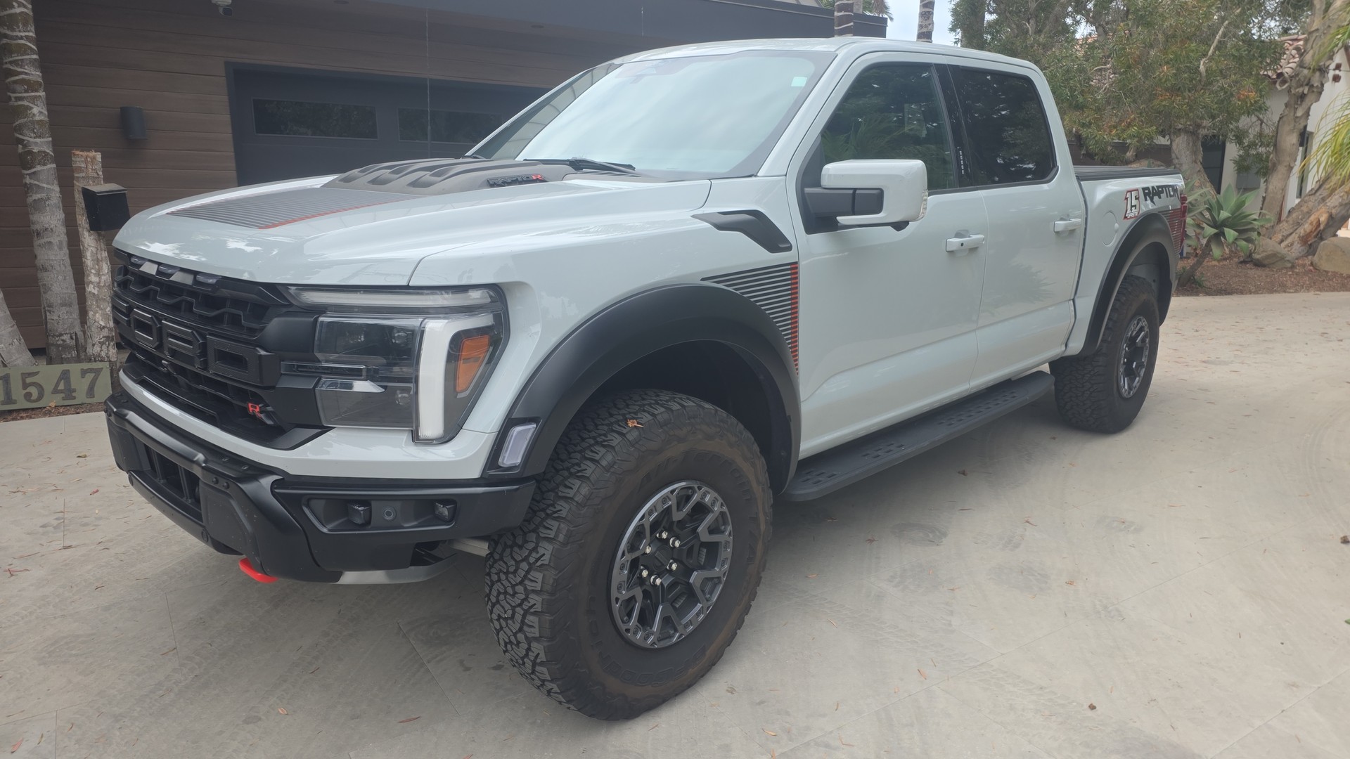 FORD F150 V8 Raptor R 720cv (2nd generation with New interior)-image-2