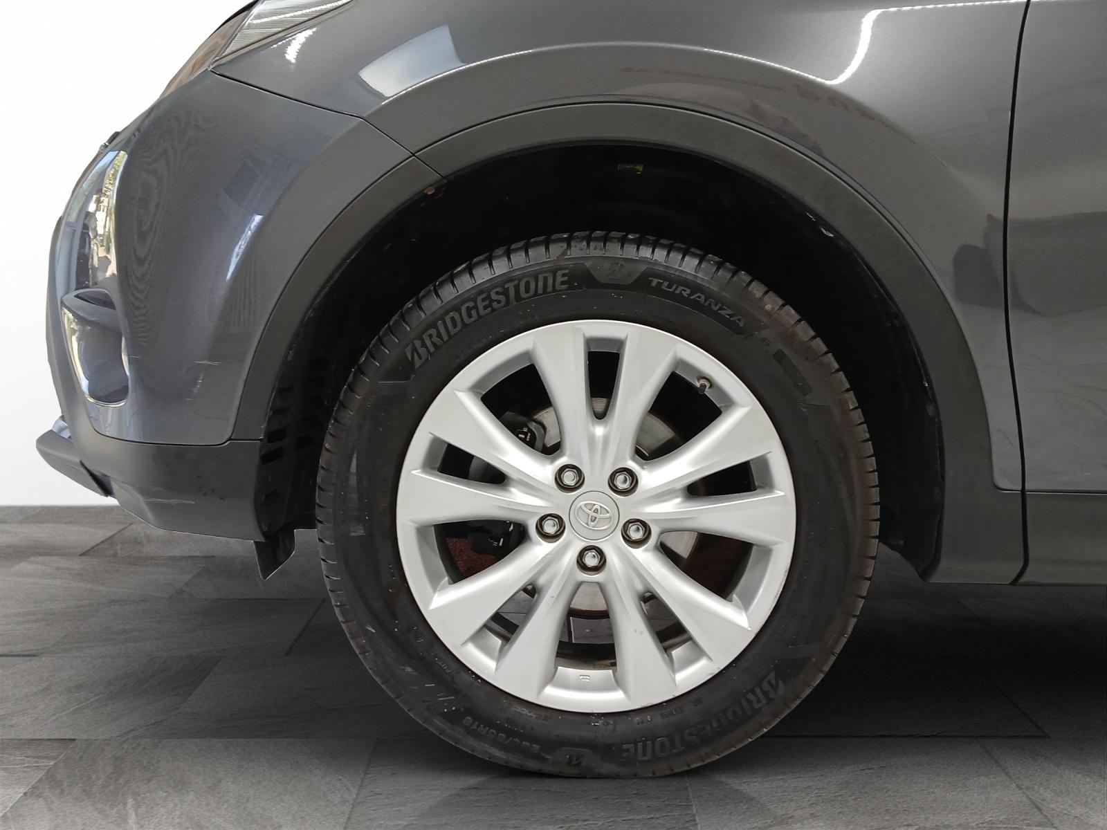 TOYOTA RAV4 2.0i VMa Sol Premium MdS-image-16