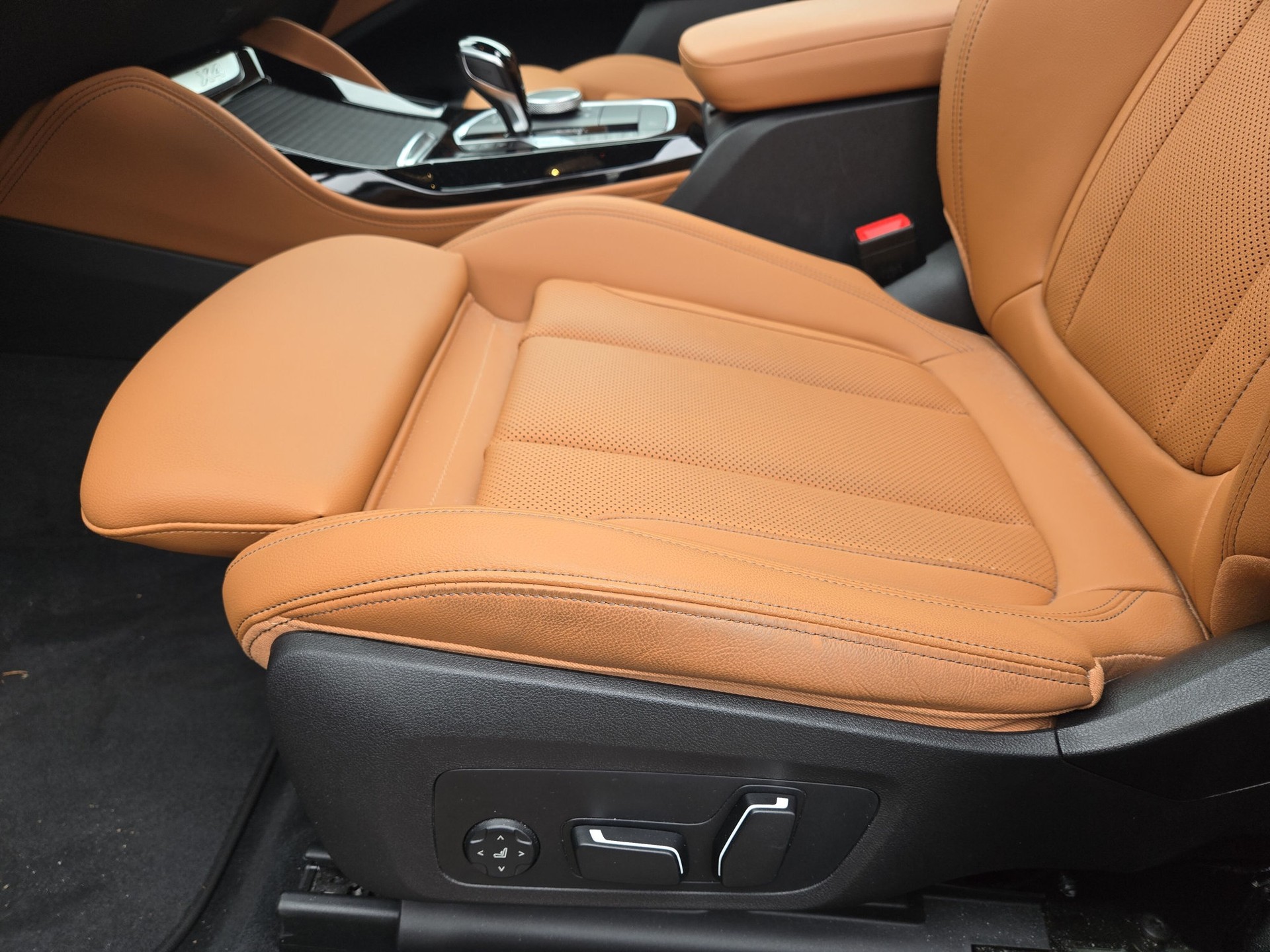 BMW X4 xDrive 48V 30i M Sport Steptronic-image-17