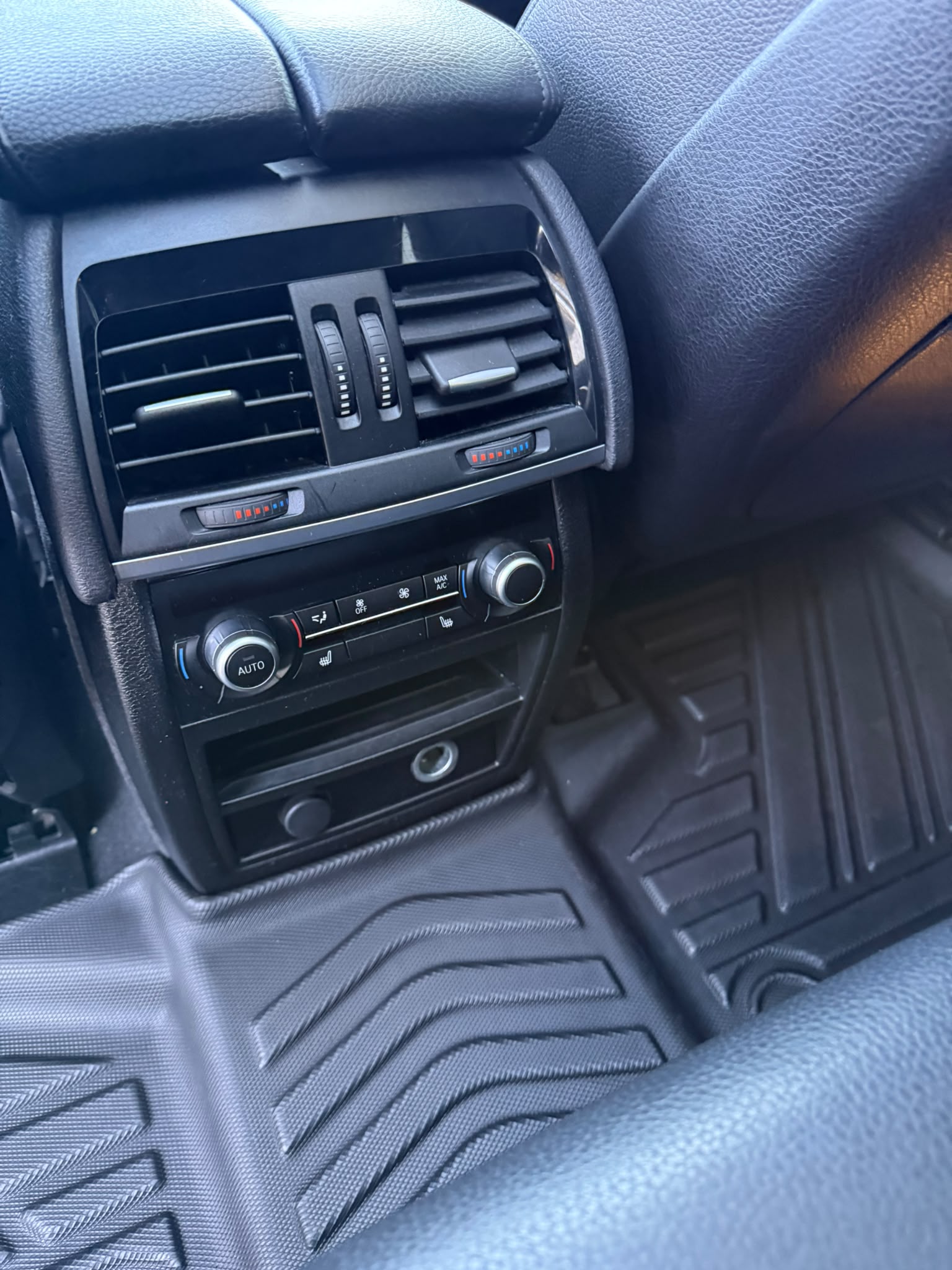 BMW X5 xDrive 30d Steptronic-image-8