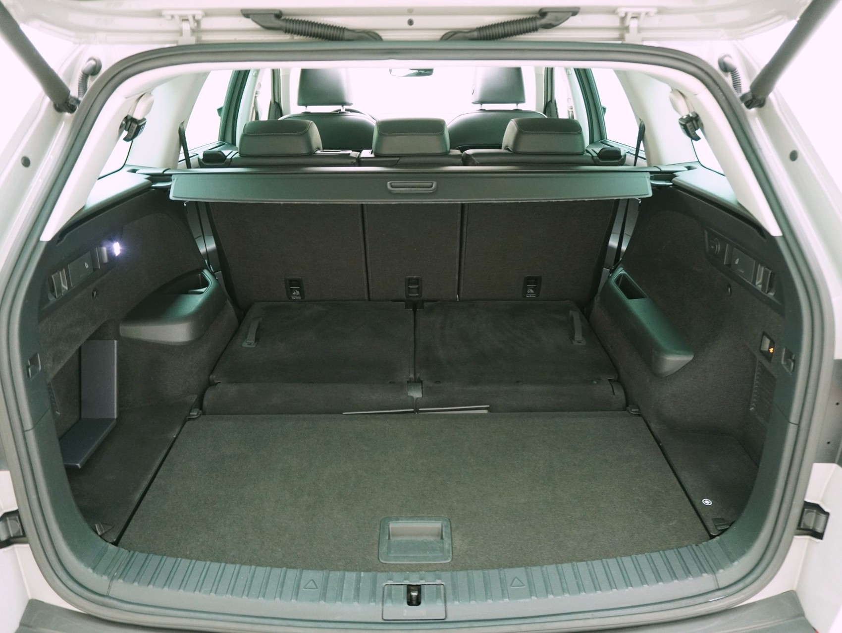 SKODA Kodiaq 2.0 TSI DSG Style 4WD-image-15