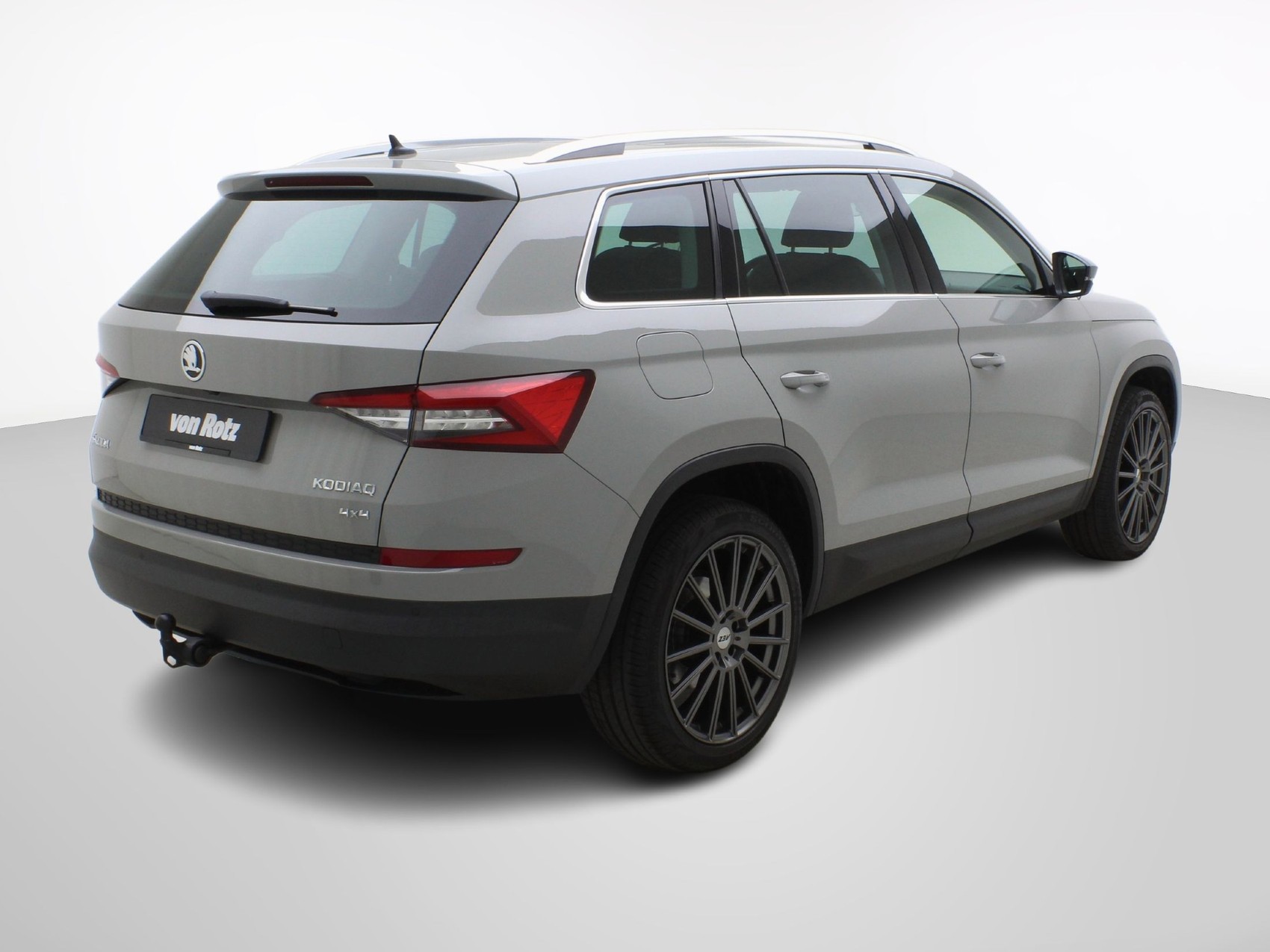 SKODA Kodiaq 2.0 TSI DSG Style 4WD-image-4