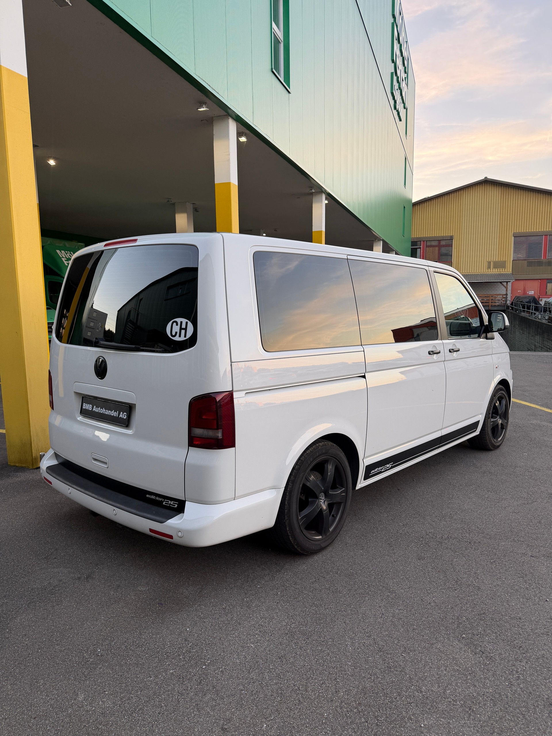 VW T5 Multivan 2.0 Bi-TDI CR Comfortline Edition 25-image-6